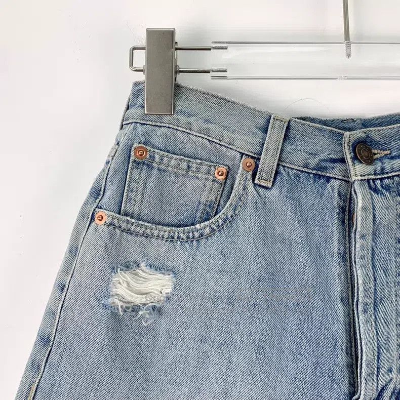 Gucci Gucci Light blue washed destruction design cotton casual d Size 23" - 3 Thumbnail