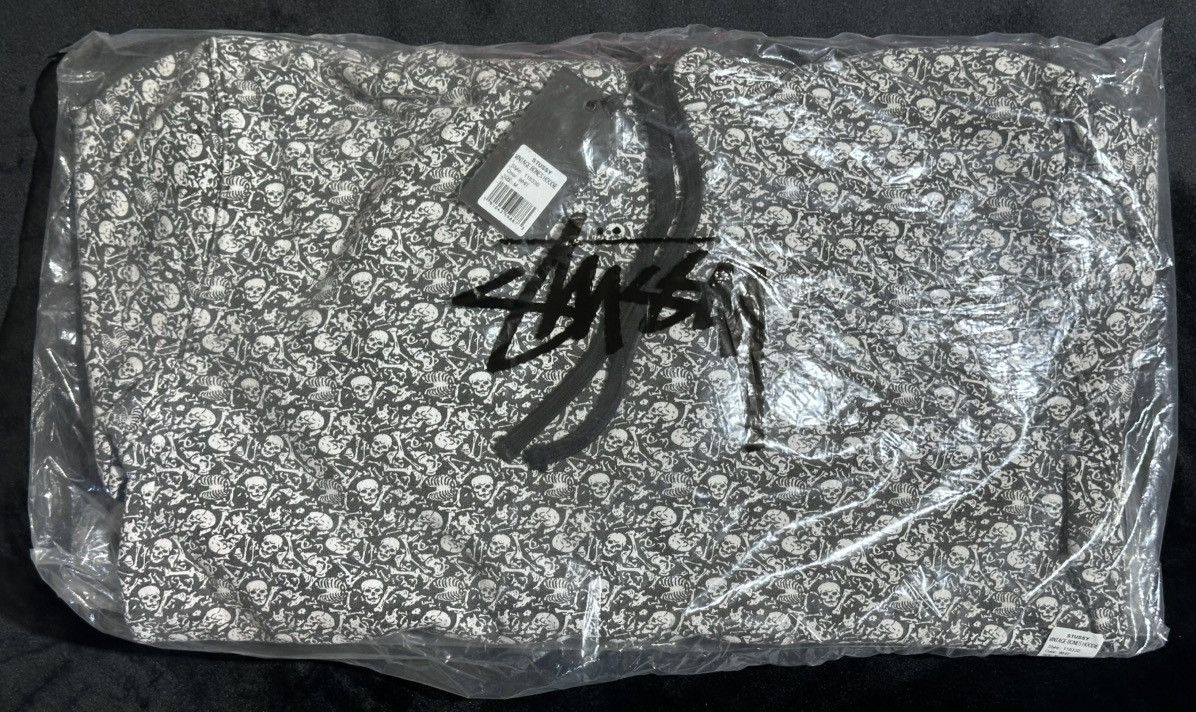 Stussy Stussy Vintage Bones Hoodie Size US M / EU 48-50 / 2 - 2 Thumbnail