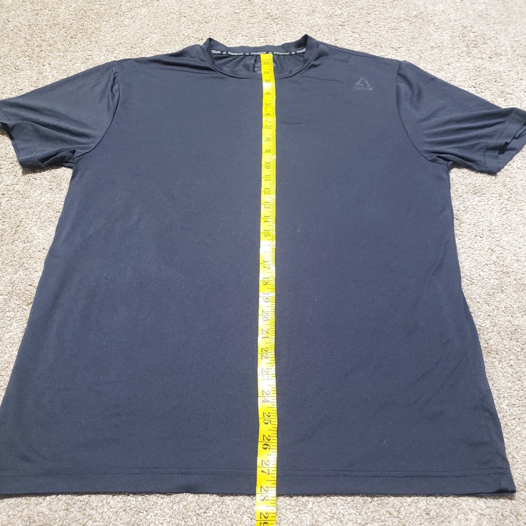 Reebok Reebok Shirt Athletic Short Sleeve Gray Breathable M Mens Adult Medium Size US M / EU 48-50 / 2 - 6 Thumbnail