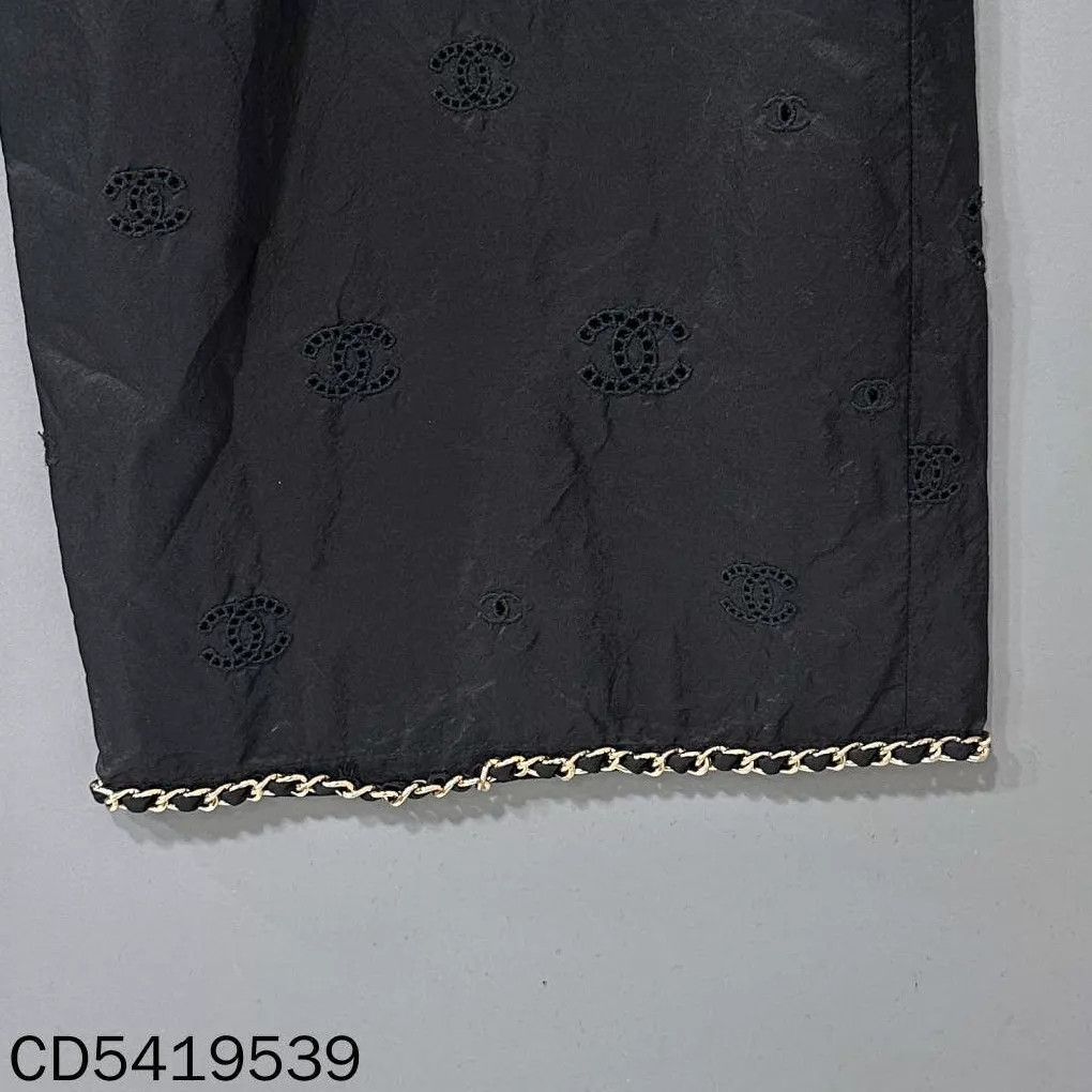 Chanel Chanel cutout all - over CC logo pants Size 27" / US 4 / IT 40 - 4 Thumbnail