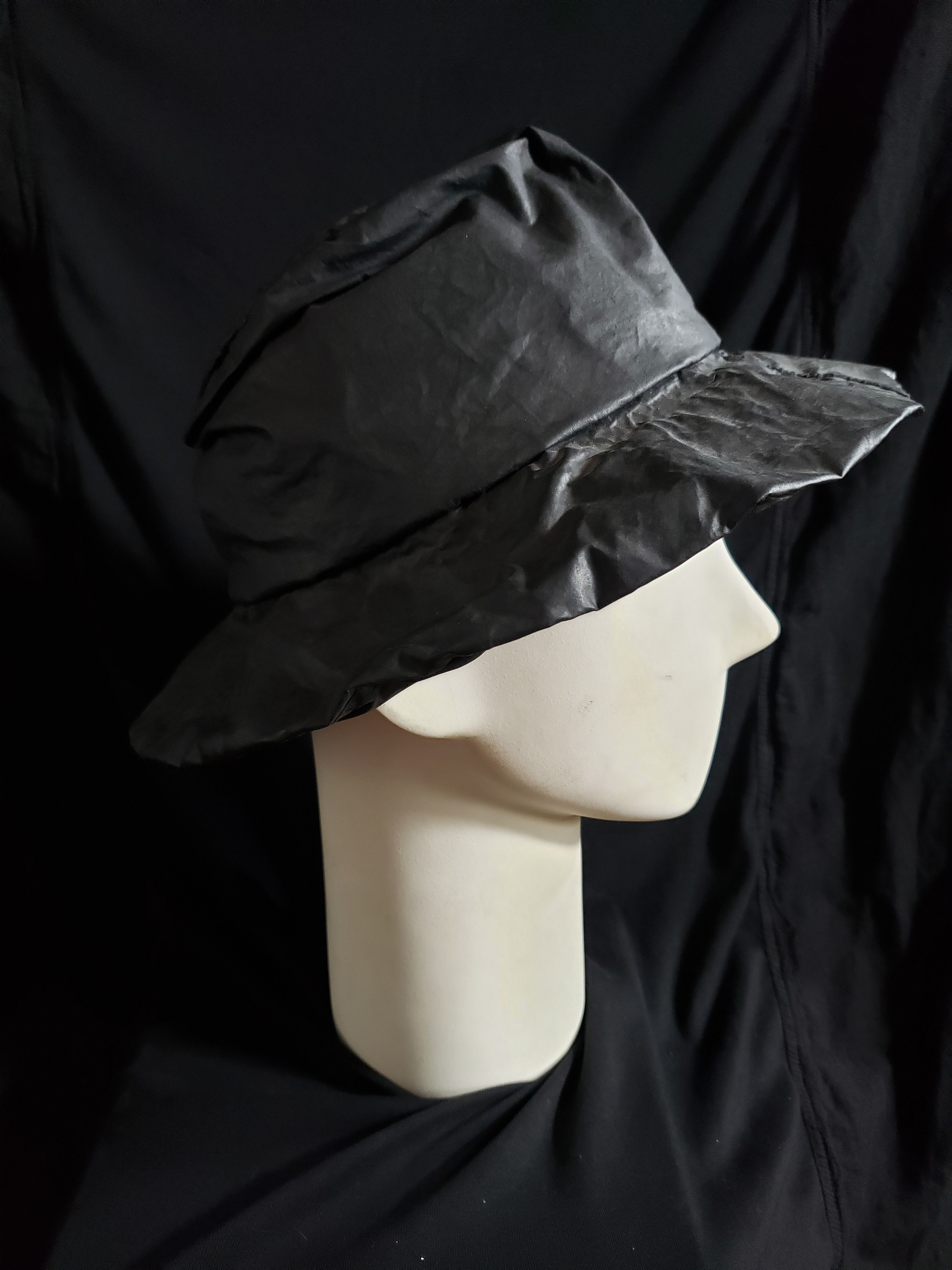 Transit hat