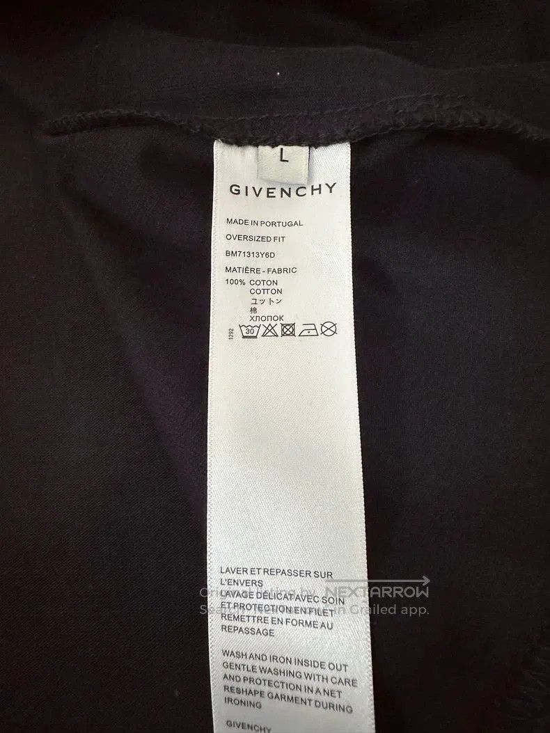 Givenchy Givenchy Black Shark Graphic Short Sleeve T. Size US L / EU 52-54 / 3 - 7 Thumbnail
