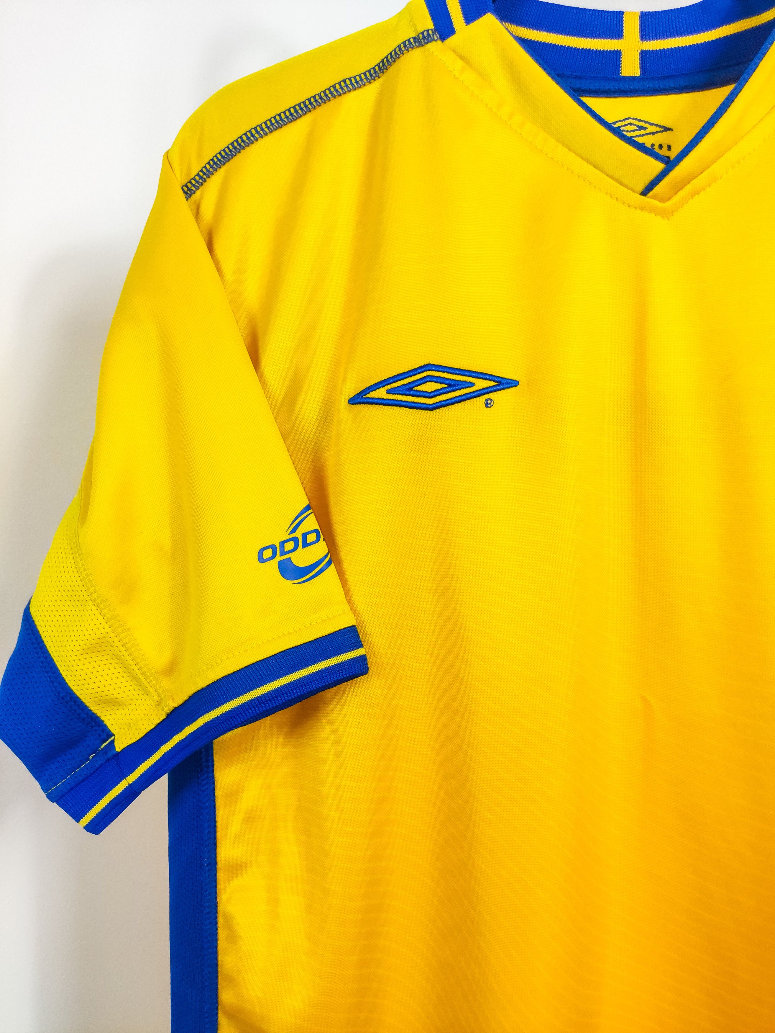 SUÈDE MAILLOT DE FOOTBALL NATIONAL 2007/2009 UMBRO ... - eBay