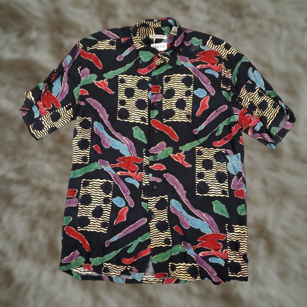 Vintage Burma Bibas Shirt Mens Medium Black Abstract Rayon Button Up Short Sleeve Geometric Pattern Vintage No Size US M / EU 48-50 / 2 - 1 Thumbnail