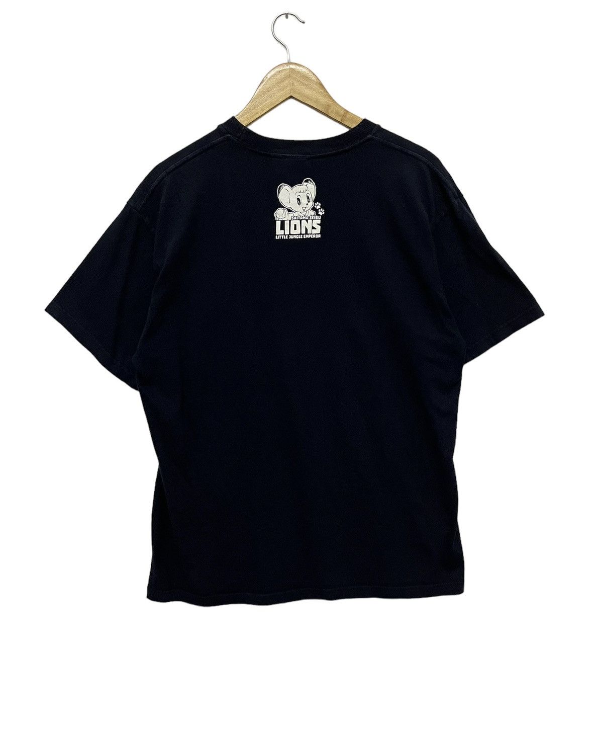 Japanese Brand Lions Saitama Seibu Logo T-shirt Navy Size US L / EU 52-54 / 3 - 3 Thumbnail