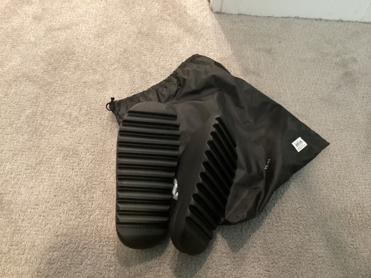 Yeezy Yeezy slides ys-01 Size US 12 / EU 45 - 2 Thumbnail