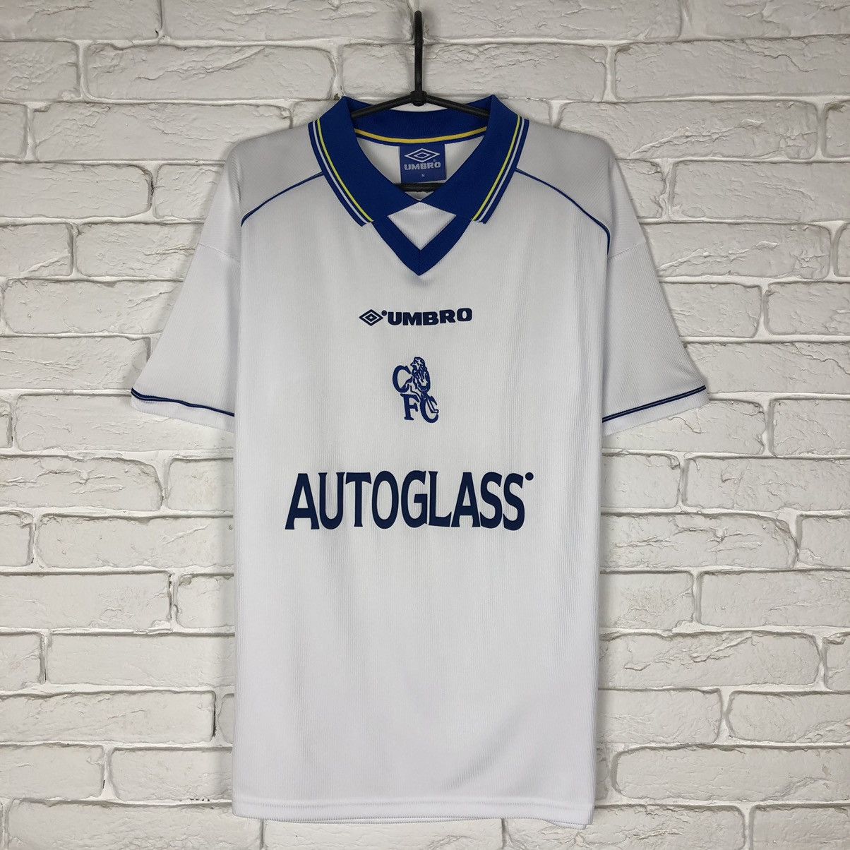 Chelsea Soccer Retro copy Chelsea 1998 2000 away soccer jersey Size US M / EU 48-50 / 2 - 1 Thumbnail
