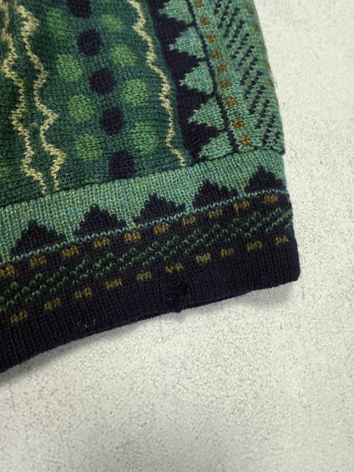 Retrofit × Vintage SICK VINTAGE SWEATER KNIT DISTRESSED BAGGY Y2K BALENCIAGA Size US M / EU 48-50 / 2 - 9 Thumbnail
