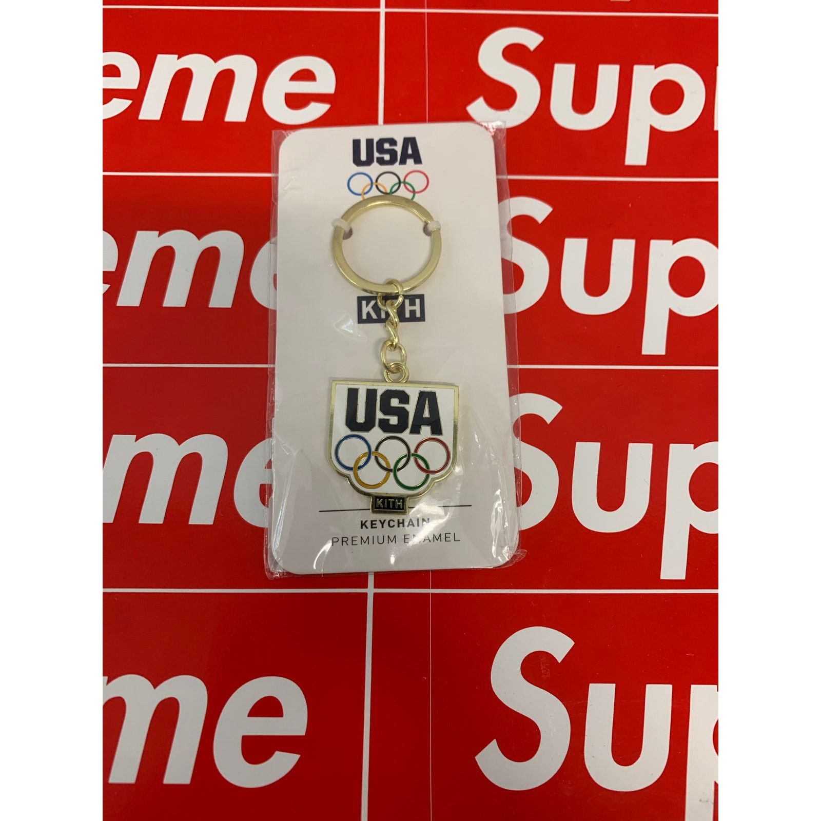 Kith Kith Team USA Keyring Multi Color BRAND NEW SHIPS NOW Size ONE SIZE - 1 Thumbnail
