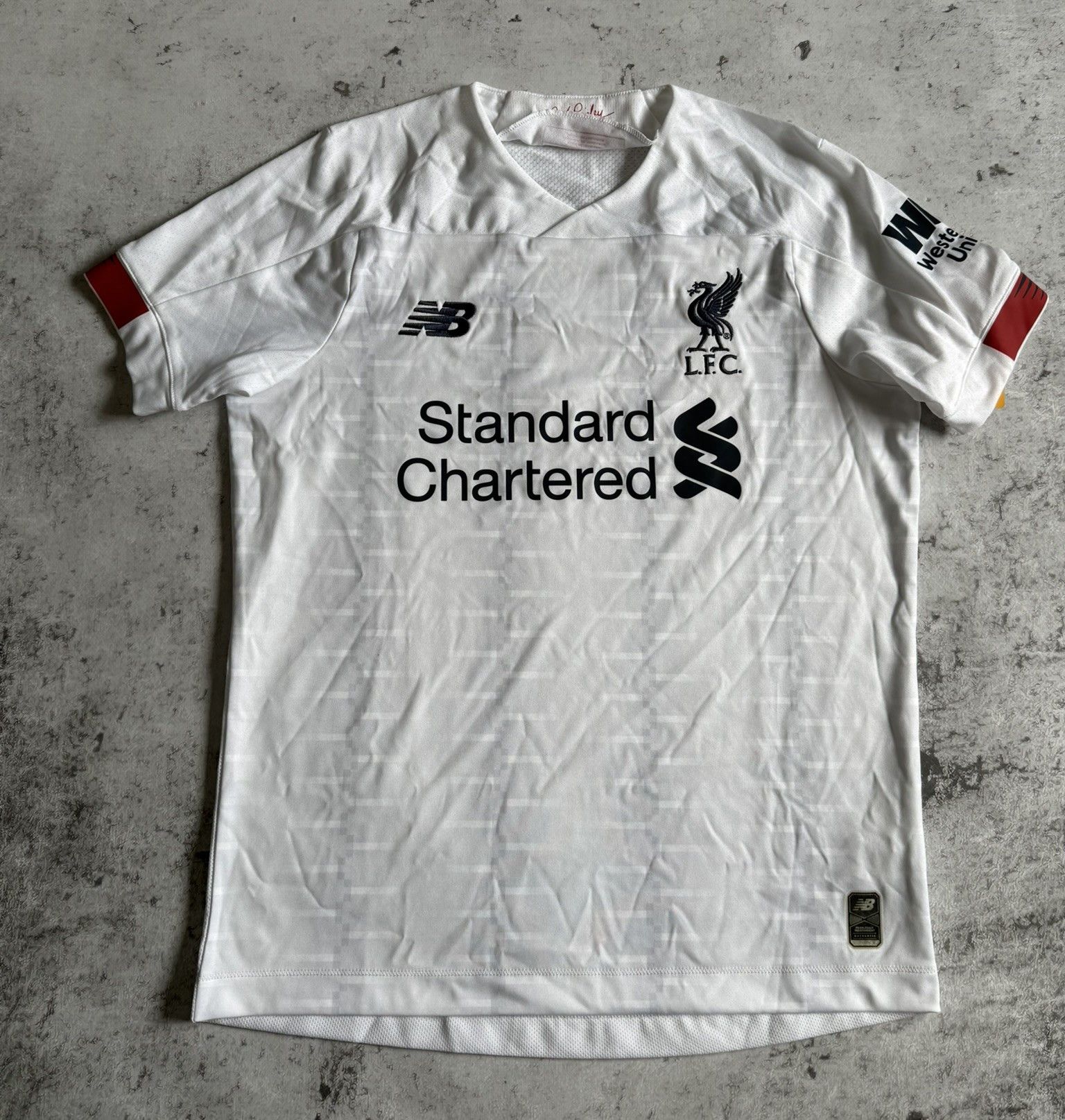 New Balance LIVERPOOL 2019 2020 FOOTBALL SHIRT SOCCER JERSEY BOYS Size US XS / EU 42 / 0 - 1 Thumbnail
