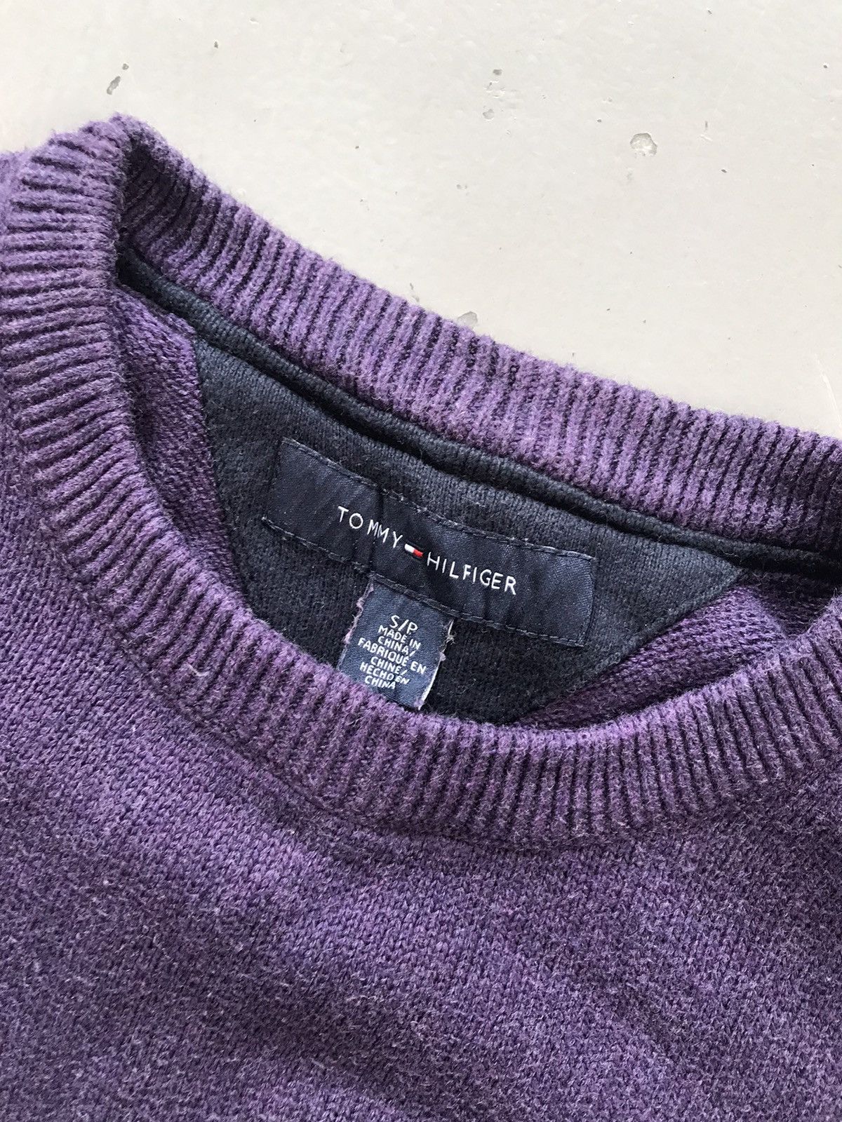 Tommy Hilfiger × Vintage Vintage Tommy Hilfiger knit sweater Size US XXS / EU 40 - 4 Thumbnail