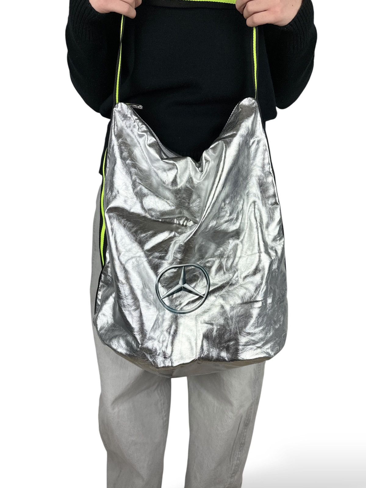 BREE BREE Mercedes Benz Silver Metallic Shopper Bag Size ONE SIZE - 11 Thumbnail