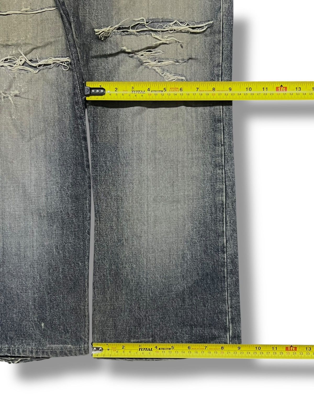Obey × Shepard Fairey Baggy Vintage The Obey Fiend Club - Faded, Distressed Denim Size US 30 / EU 46 - 18 Thumbnail