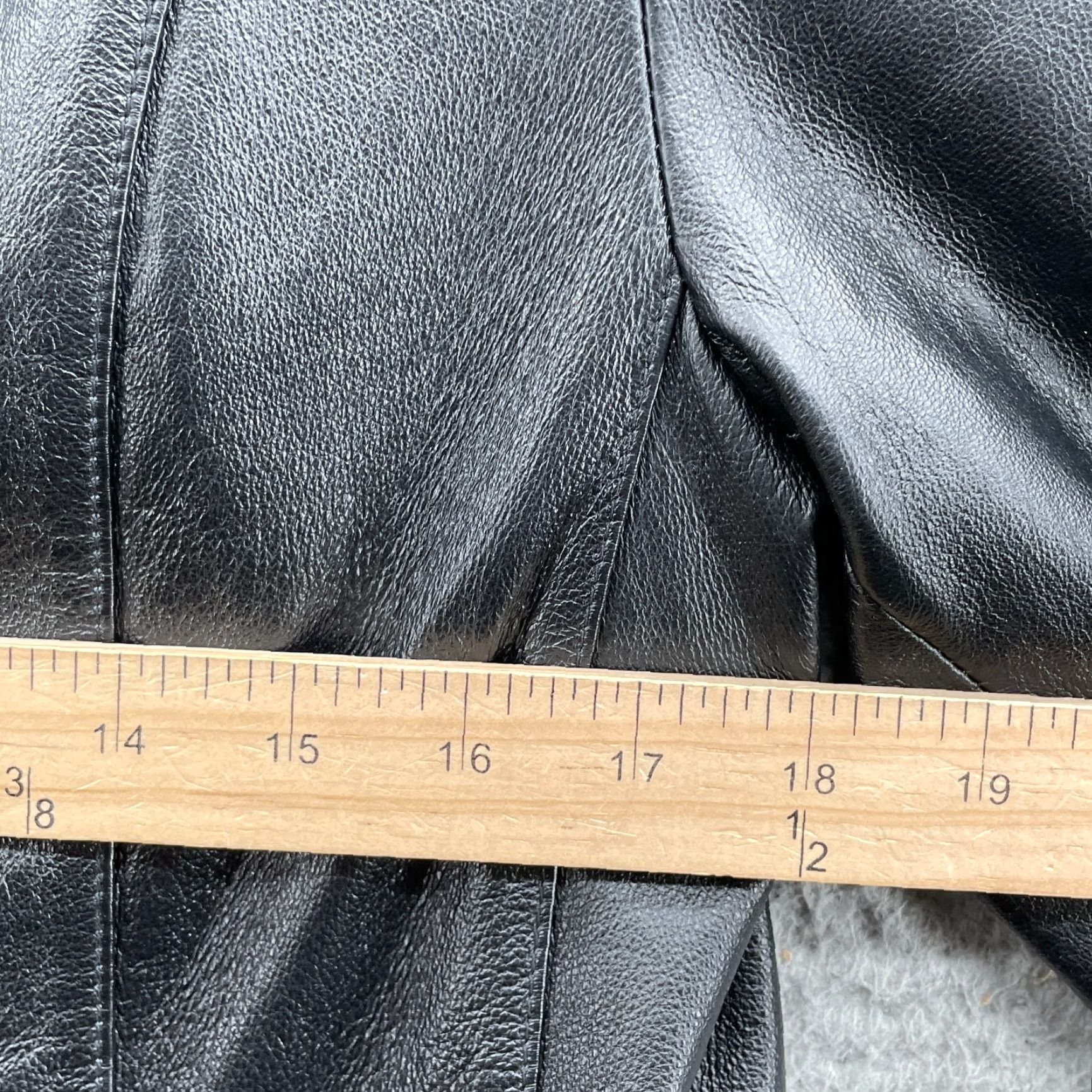 Worthington Worthington Leather Jacket Women Medium Black Button Up 70s Moto Office 90s Jacket Womens Black Button Up 70s Moto Chic Vintage Size M / US 6-8 / IT 42-44 - 4 Thumbnail