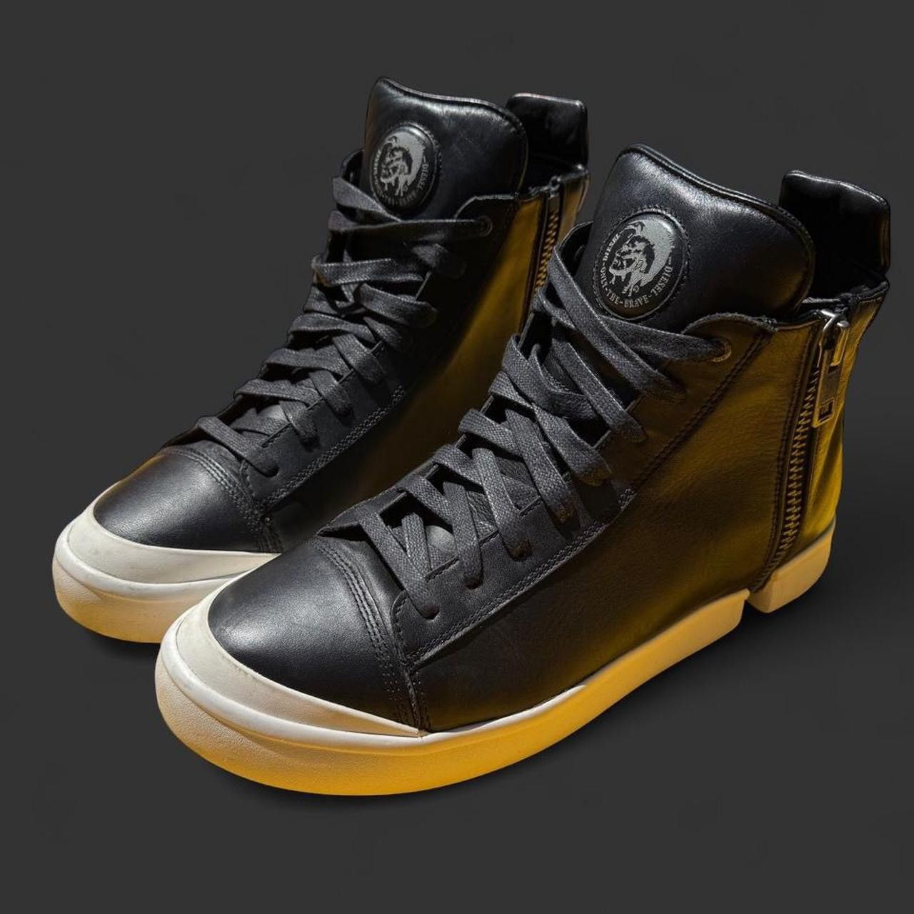 Diesel × Japanese Brand Diesel Zip Round S-Nentish Mid Leather