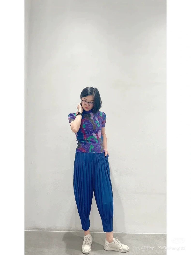 Issey Miyake Issey Miyake size:2 Blue pleated trousers Size 31" - 7 Thumbnail