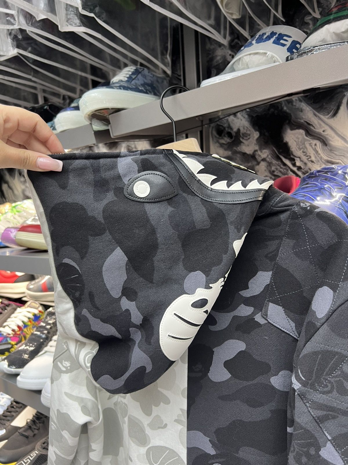 Bape Bape x NEIGHBORHOOD Split Camo Shark Hoodie Size US XL / EU 56 / 4 - 18 Thumbnail