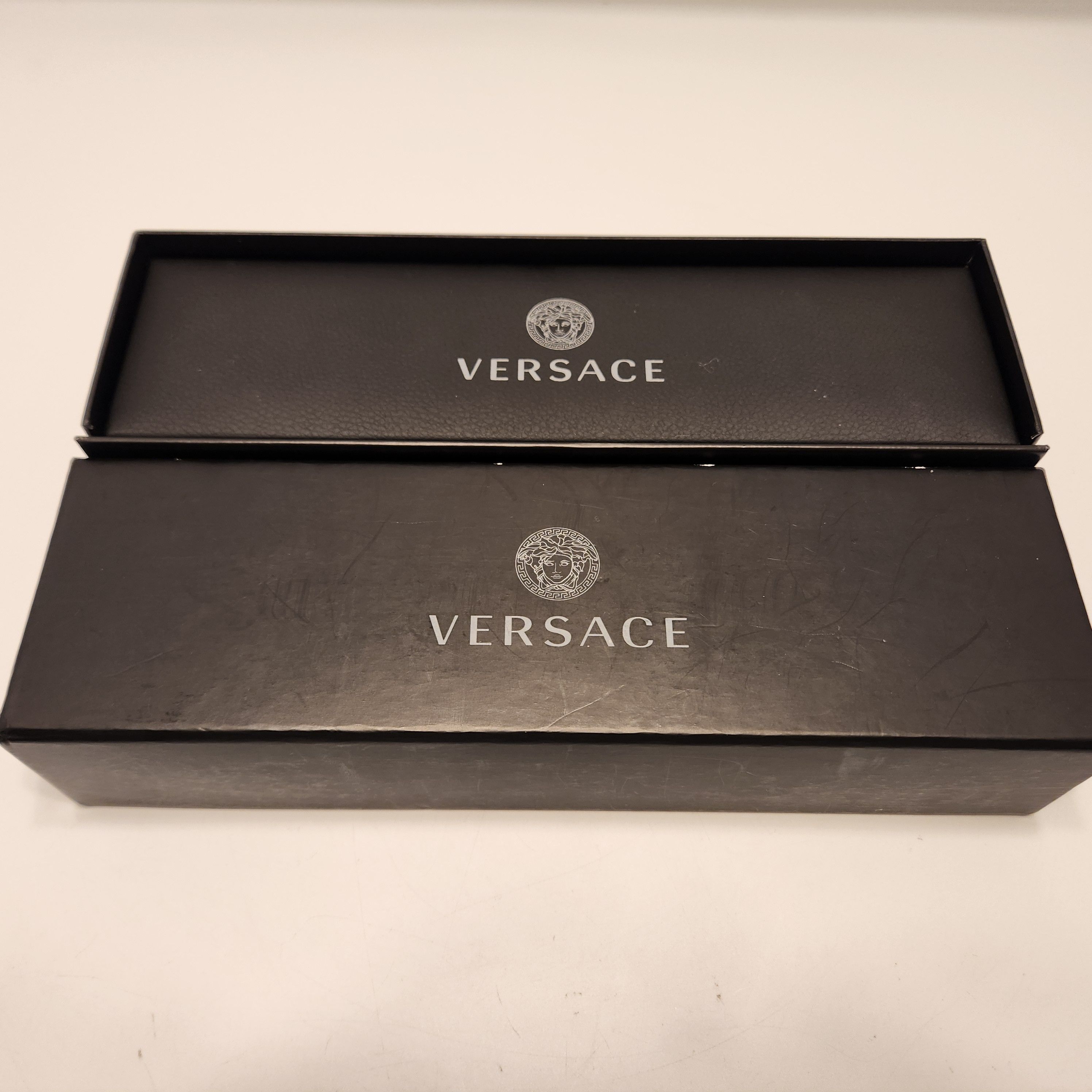 Versace Versace Gold Plated Medusa Chain Gold Medusa Bracelet Size ONE SIZE - 9 Thumbnail