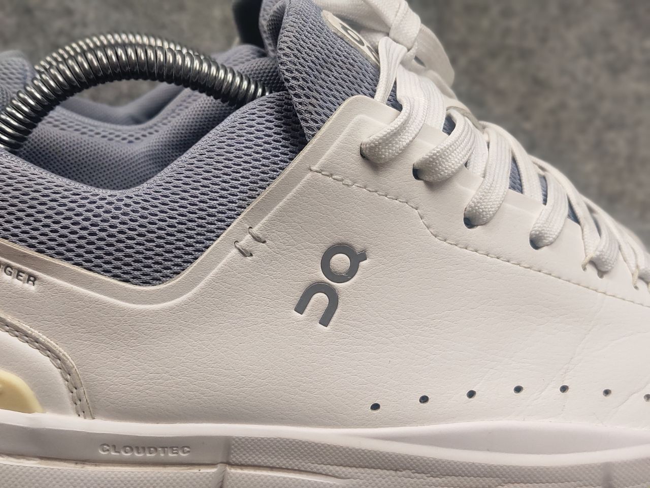 On On The Roger on cloud swiss Advantage Lilac Sneakers Shoes Size US 9.5 / IT 39.5 - 18 Thumbnail