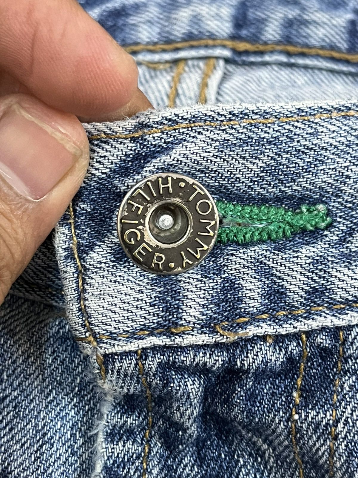 Tommy Hilfiger Vintage Tommy Hilfigier Faded Distressed Denim Size US 36 / EU 52 - 10 Thumbnail