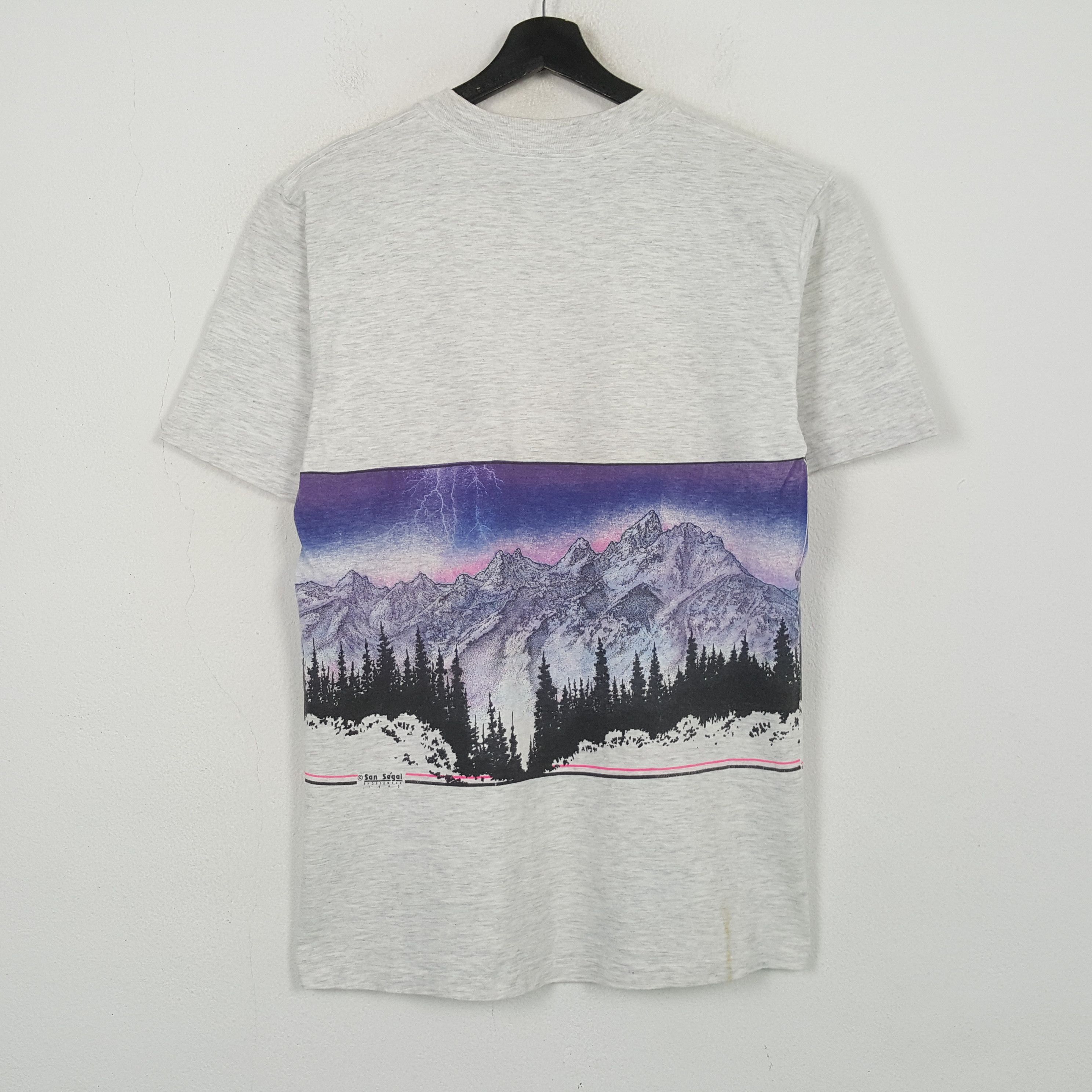 Vintage Jackson Hole Vintage Tshirt RR27 Size US M / EU 48-50 / 2 - 3 Thumbnail