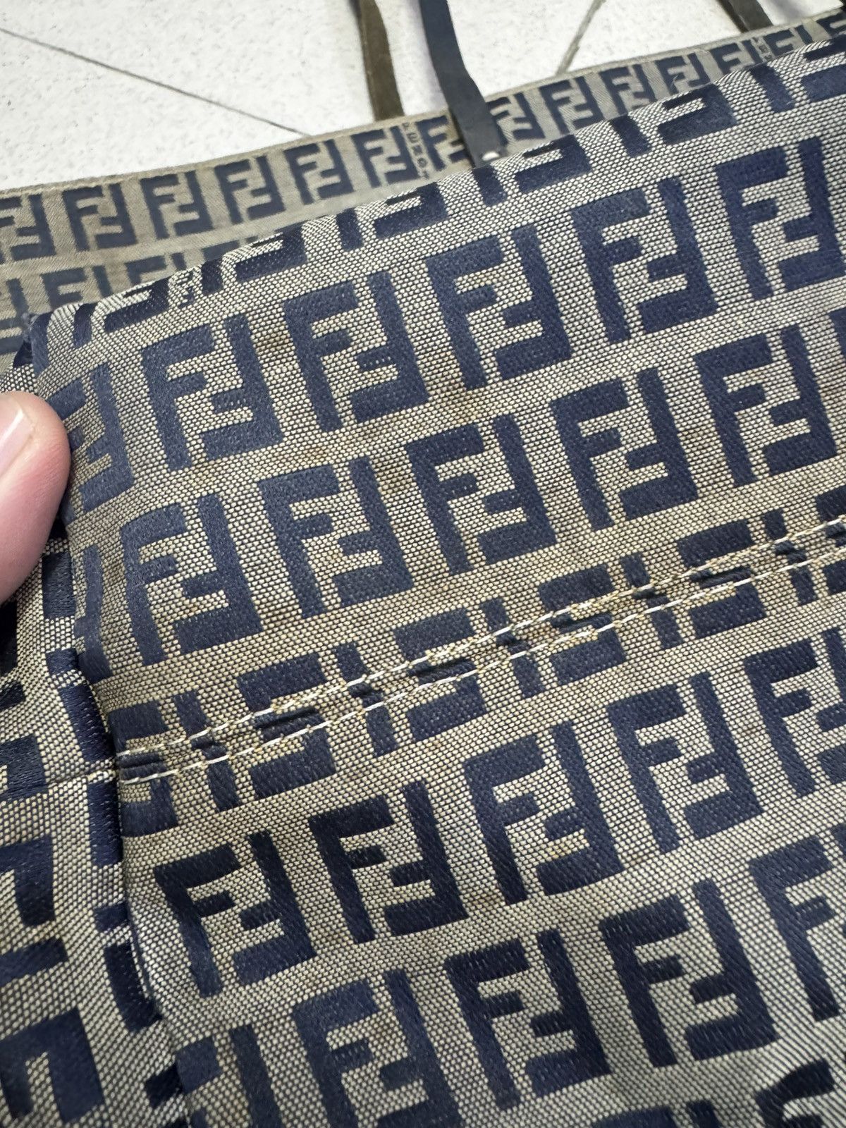 VINTAGE FENDI FULL MONOGRAM TOTE BAG
