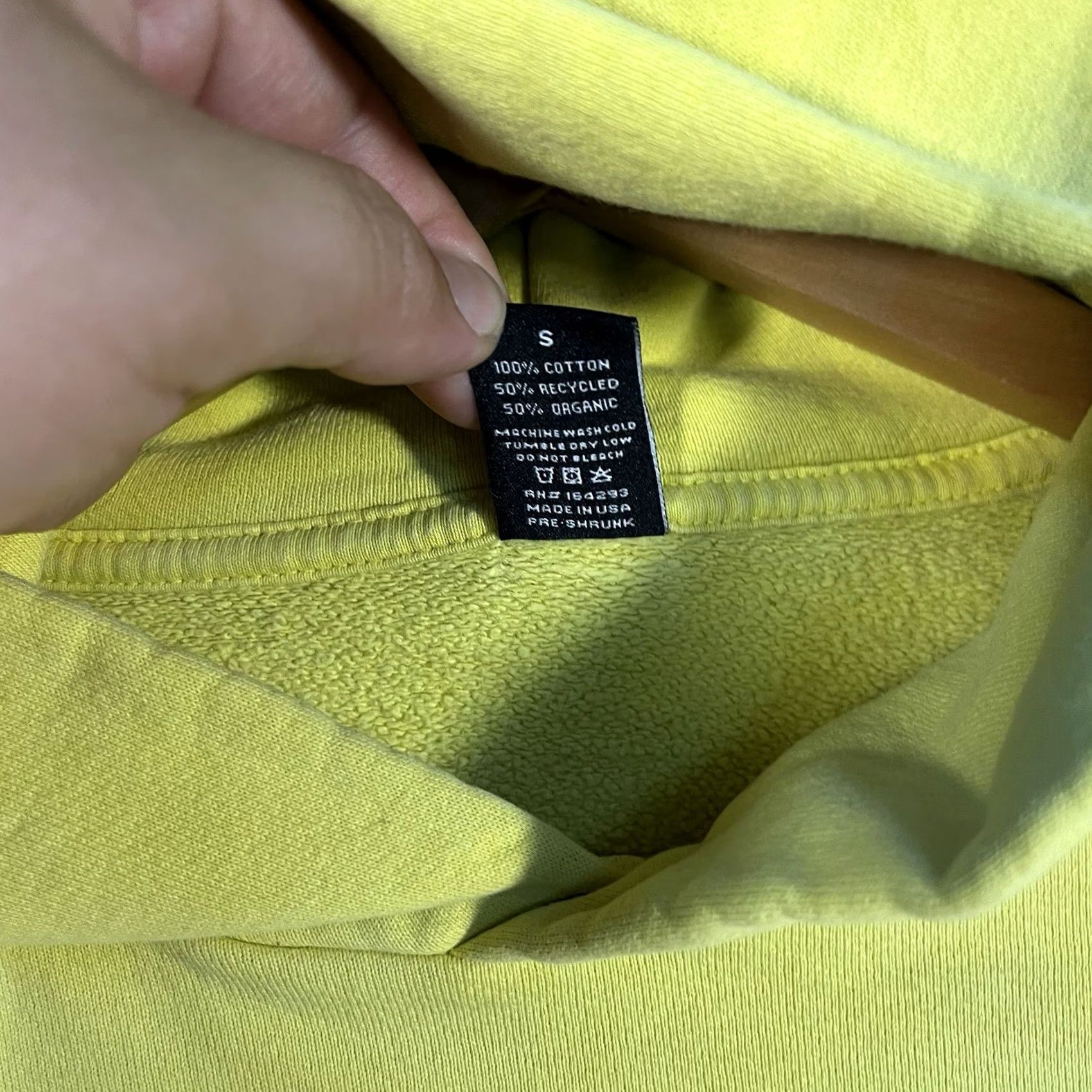 Vintage Harry Styles Pleasing Hoodie Sweat Shirt Adult Small Yellow Pullover Fish Logo Size S / US 4 / IT 40 - 3 Thumbnail