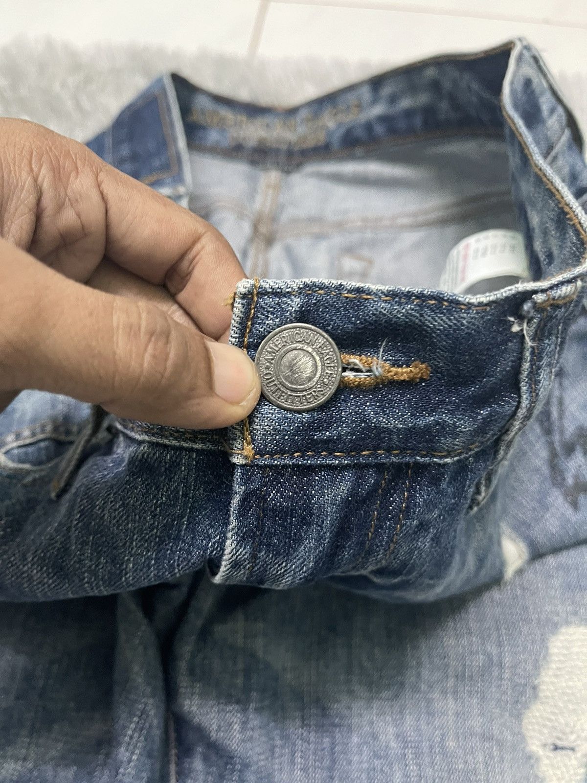 American Eagle Outfitters 2000s AMERICAN EAGLES OUTFITTER RARE DISTRESSED DENIM Size US 33 - 8 Thumbnail