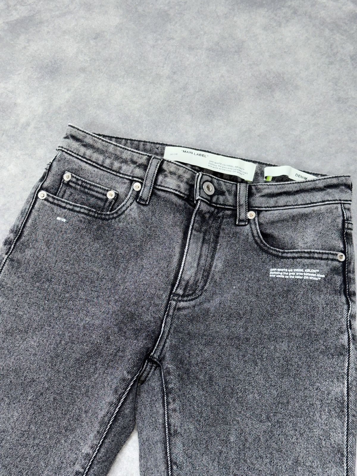 Off-White Slim fit jeans denim washed off white operating srl SS2019 Size US 26 / EU 42 - 1 Thumbnail