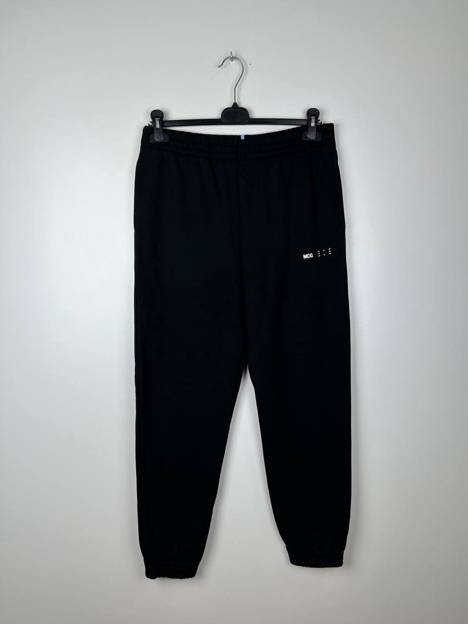 Alexander McQueen Alexander McQueen luxury sweat pants size S/30 Size US 30 / EU 46 - 1 Thumbnail