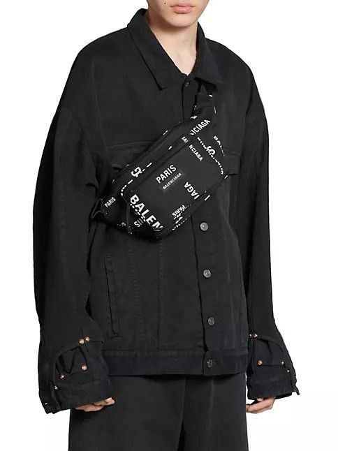 Balenciaga o1srvl11e1124 Size: OS / Explorer Beltpack Paris Allover Size ONE SIZE - 2 Thumbnail