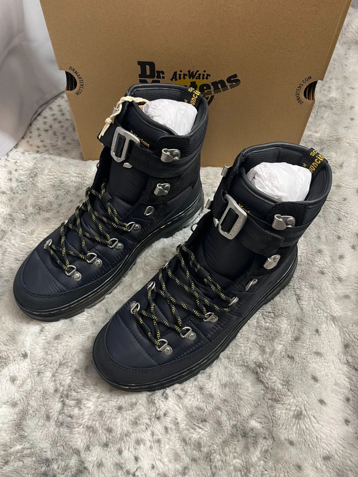 Dr. Martens Dr. Martens Combs Tech Quilted Casual Boots Size US 11 / EU 44 - 5 Thumbnail