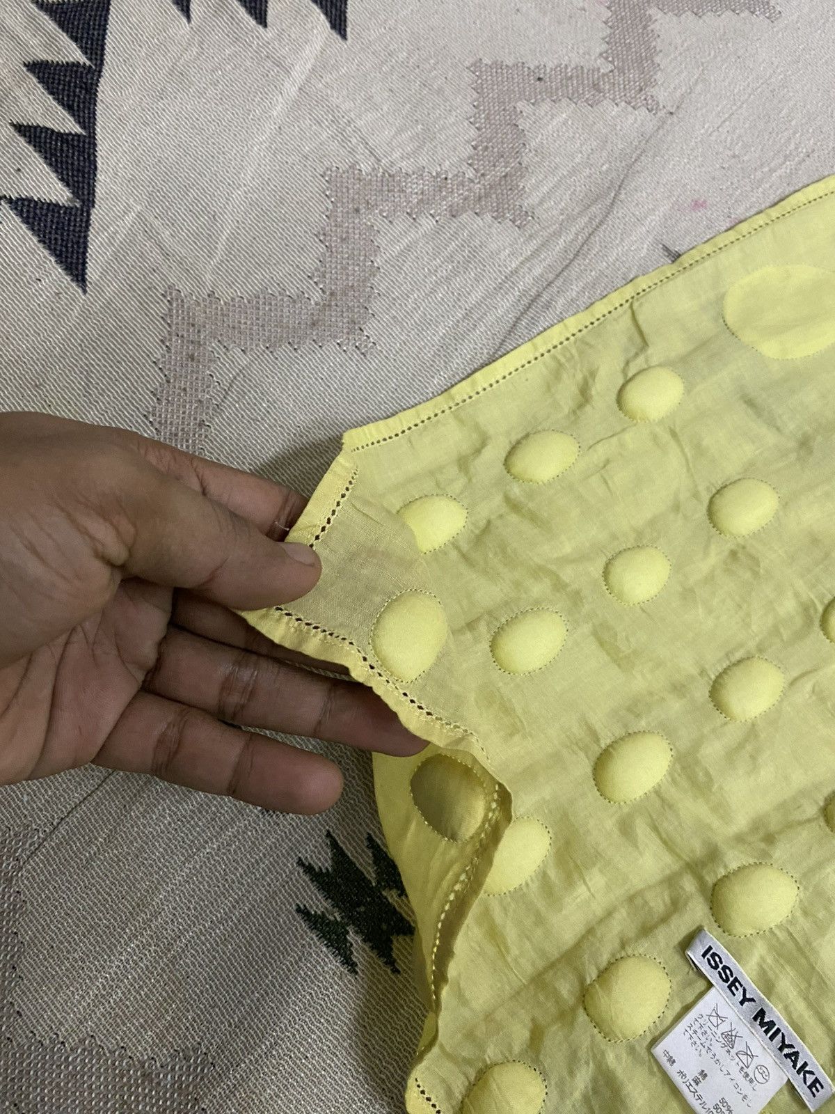 Issey Miyake 2000s ISSEY MIYAKE PUFF SCARF Size ONE SIZE - 6 Thumbnail