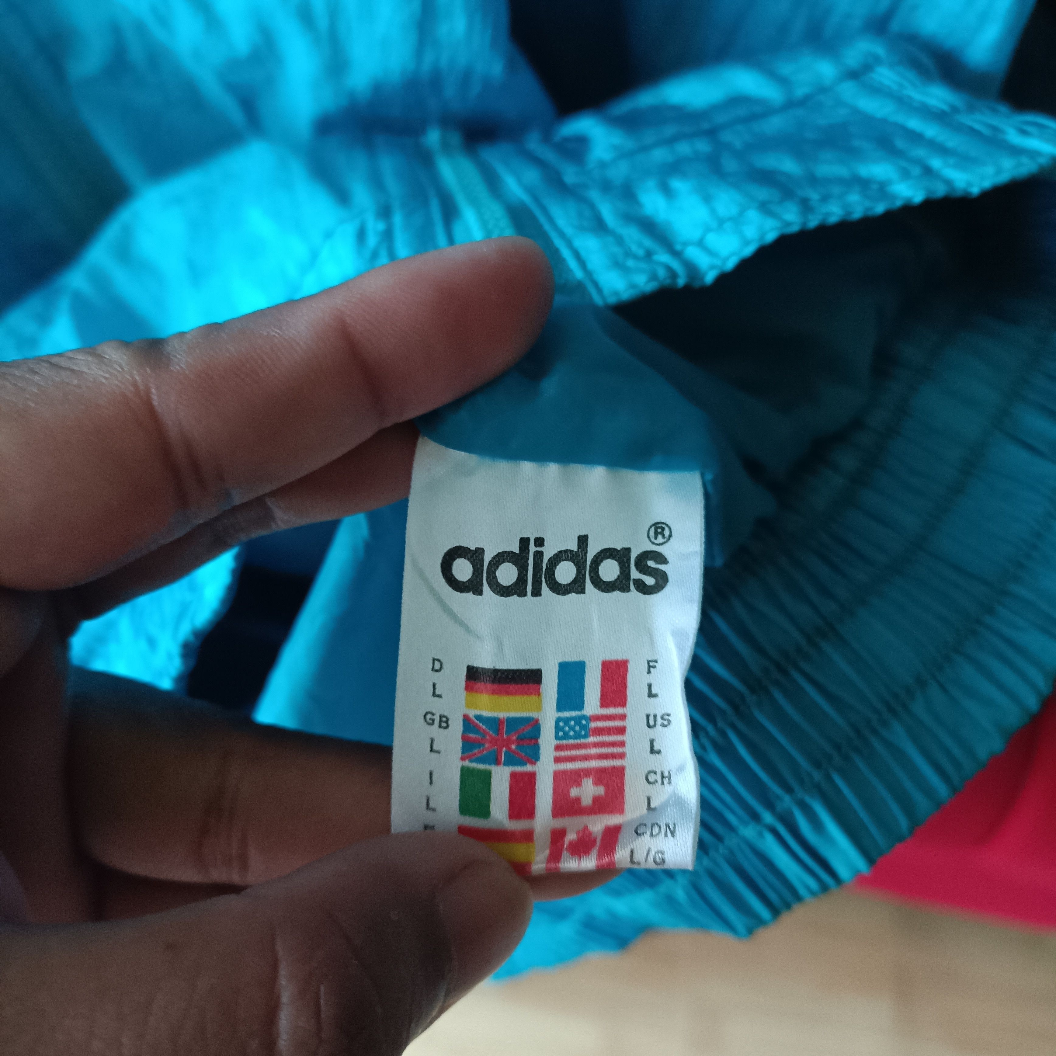 Adidas 1990s Adidas - Vintage Big Logo Three foil Size US L / EU 52-54 / 3 - 10 Thumbnail