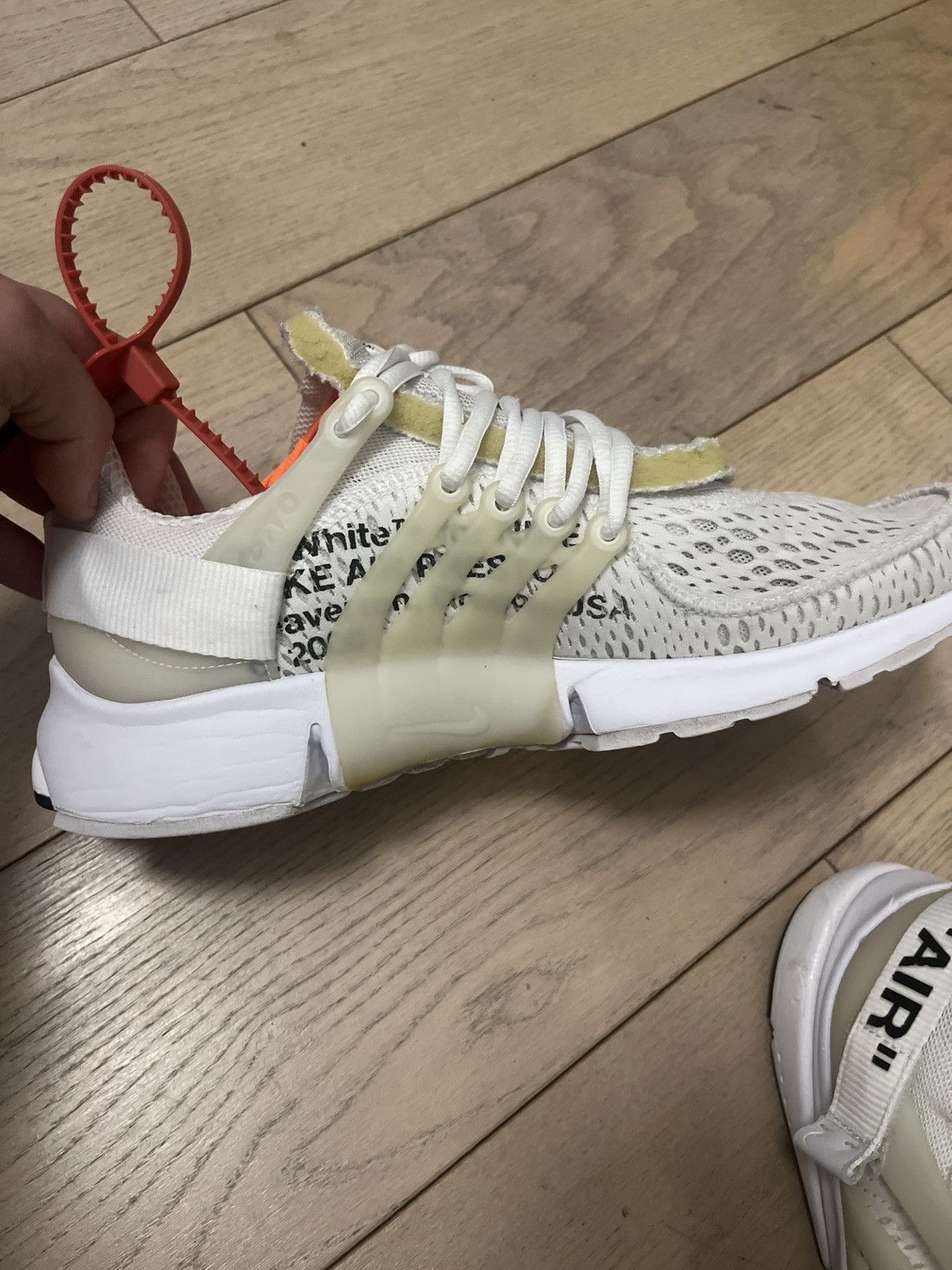 Nike × Off-White Presto off white Size US 10 / EU 43 - 11 Thumbnail