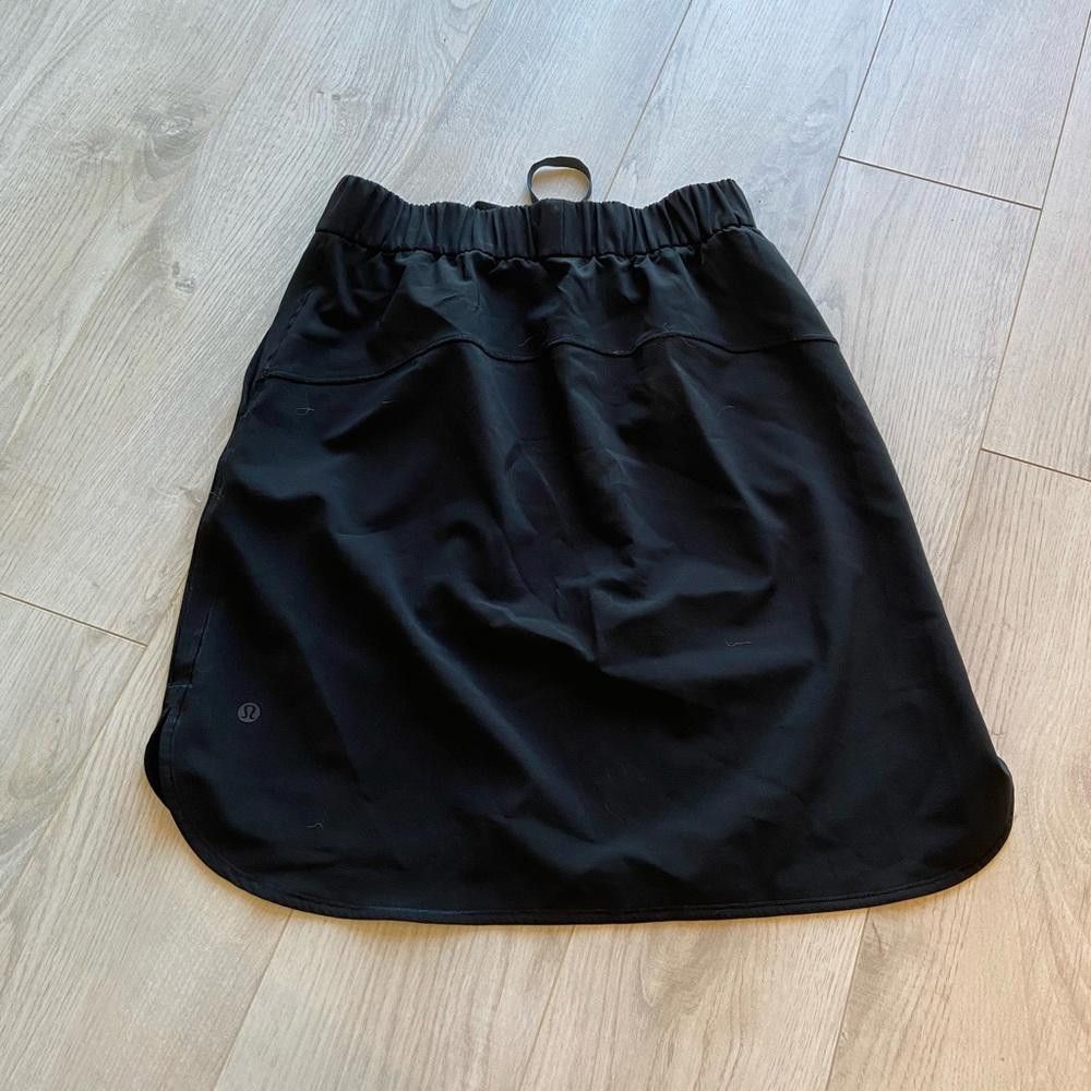 Lululemon Lululemon Black Workout Skirt Size 27" / US 4 / IT 40 - 3 Thumbnail