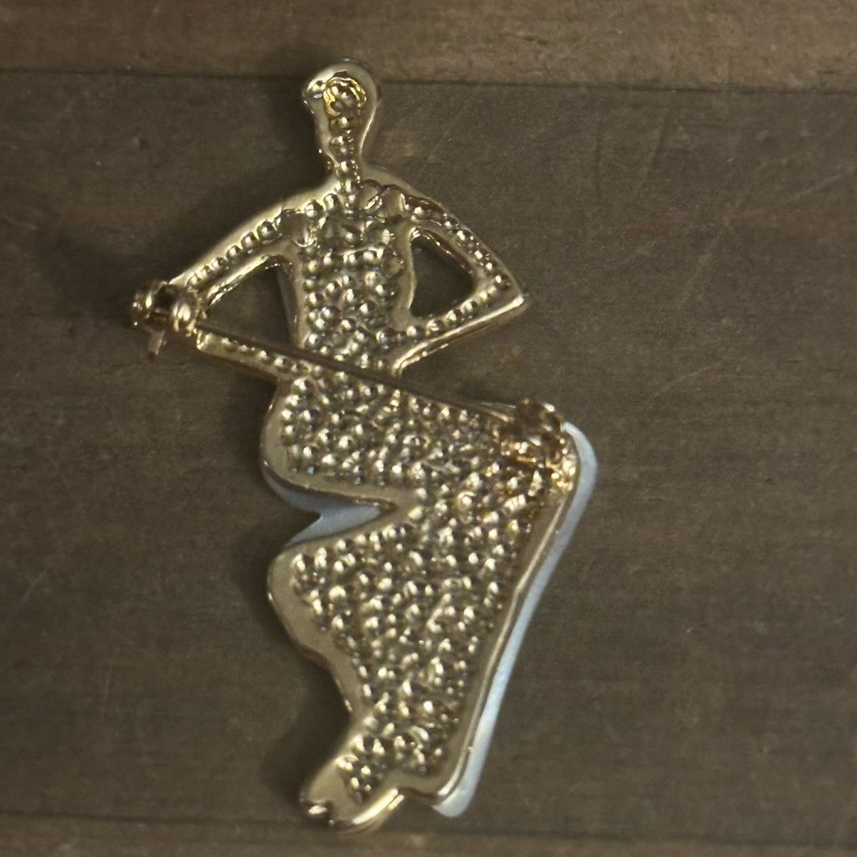 Vintage Vintage mother of pearl elegant dancing lady brooch Size ONE SIZE - 5 Thumbnail
