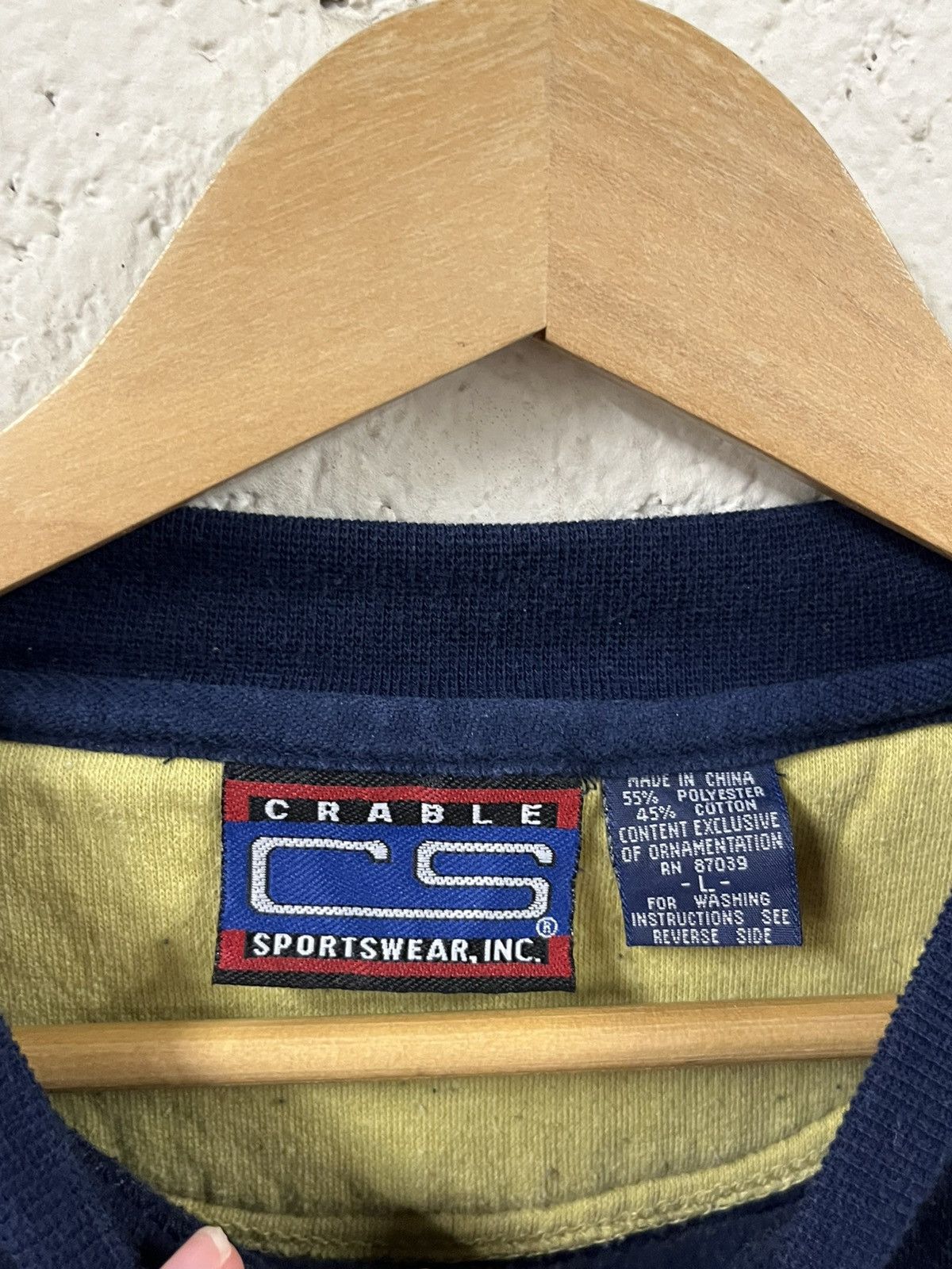 Vintage Vintage Notre dame football 90s sweatshirt sports college Size US L / EU 52-54 / 3 - 6 Thumbnail