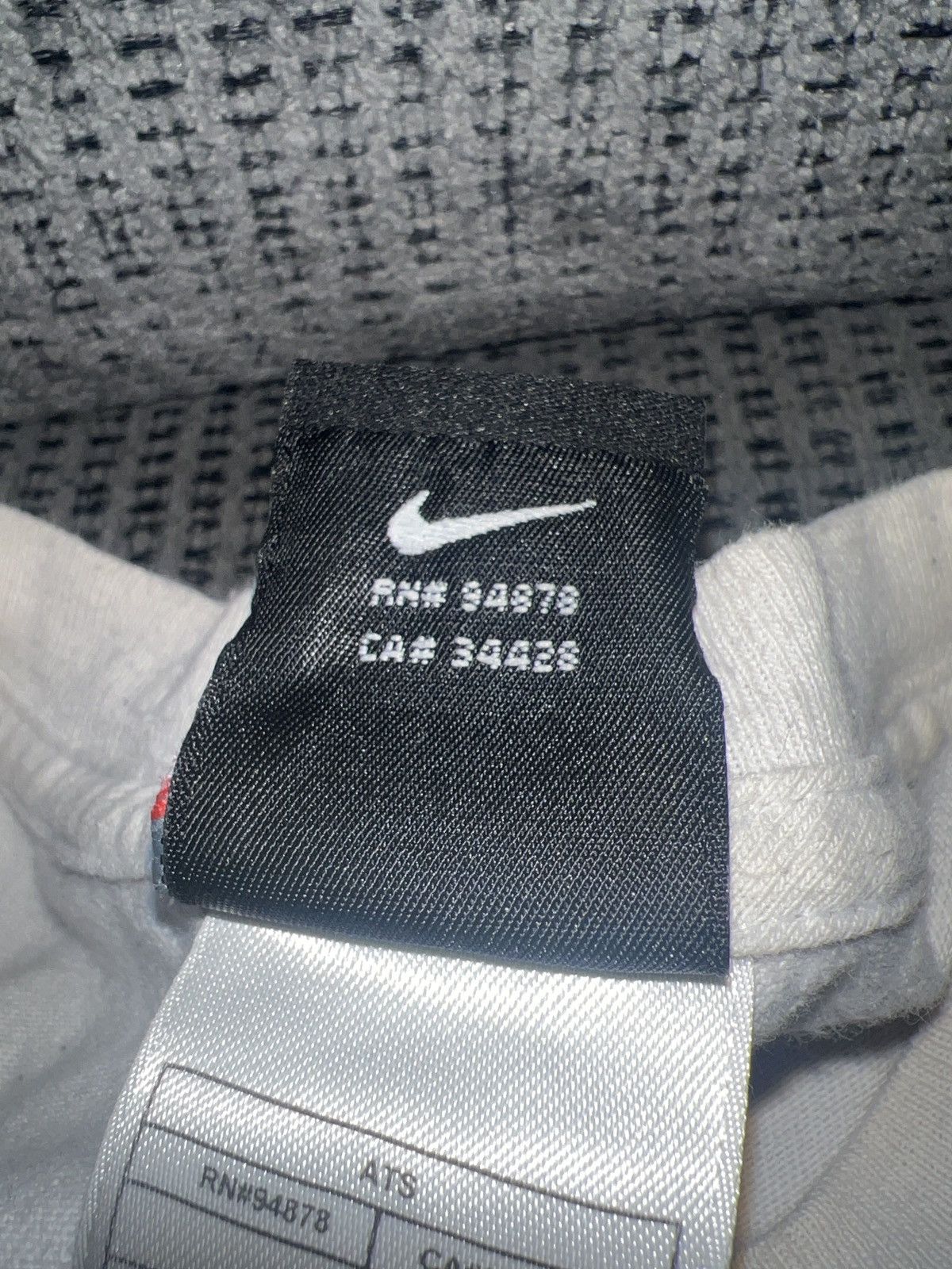 Nike Nike Team Cavaliers LeBron James King Cleveland Tee Size US XL / EU 56 / 4 - 11 Thumbnail