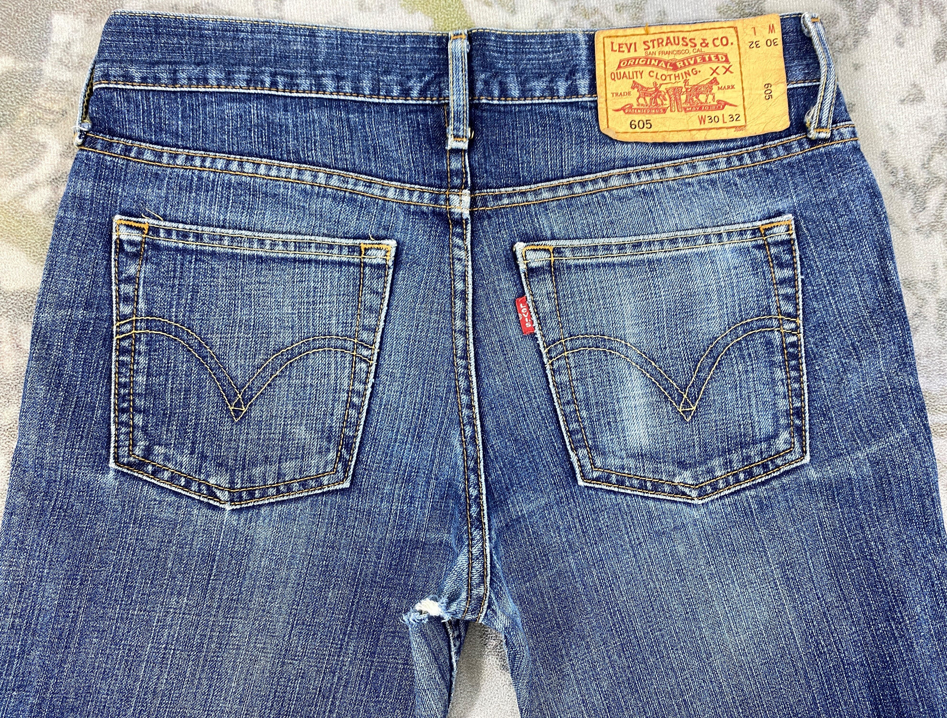 Levi's Blue Vintage Levi's 605 Distressed Denim 31 x 29 -JN665 Size US 31 - 4 Thumbnail
