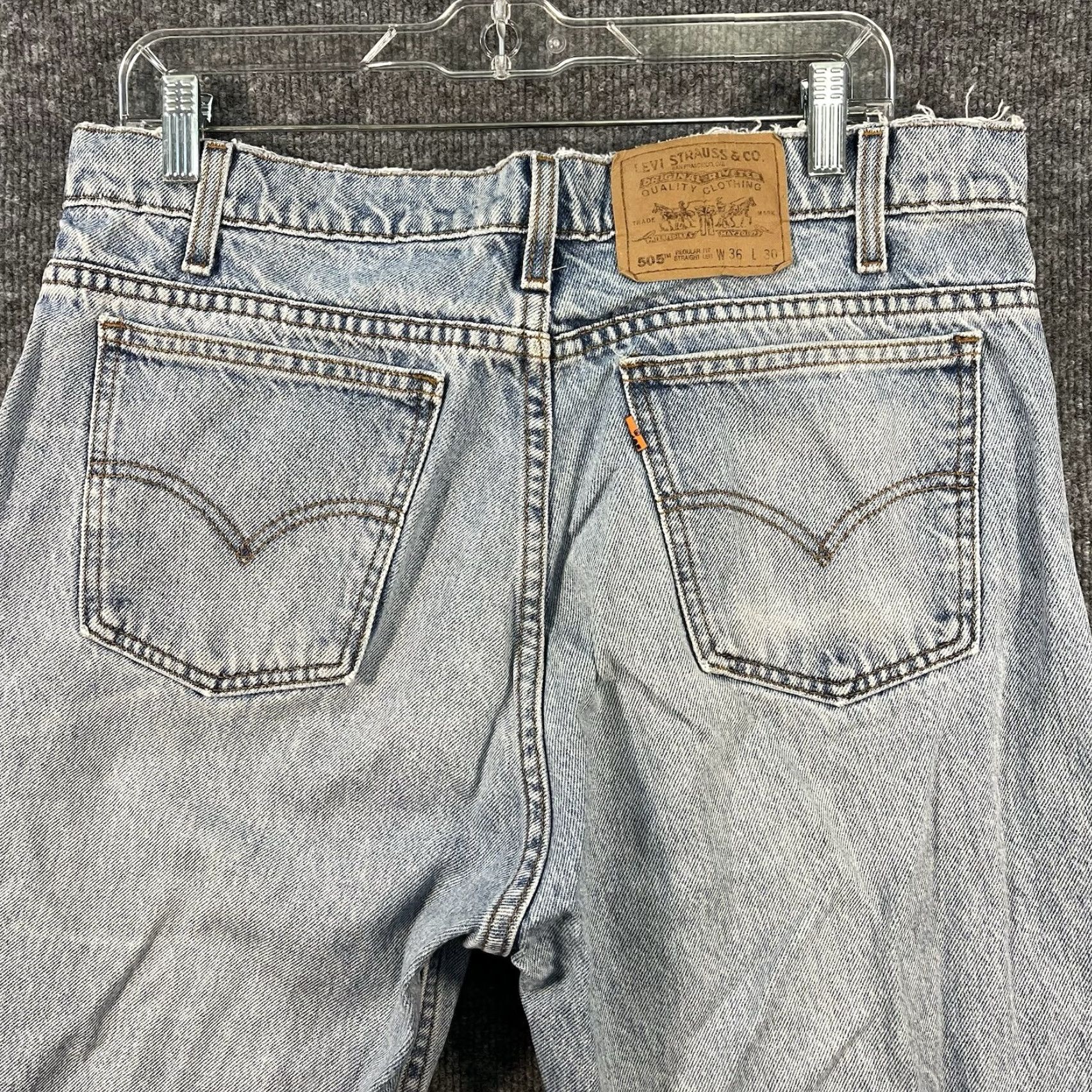 Levi's VINTAGE Levi's Jeans 505 Mens 33x28 Regular Denim Distressed 80s Orange Tab Made USA USA 5-Pocket Size US 33 - 2 Thumbnail