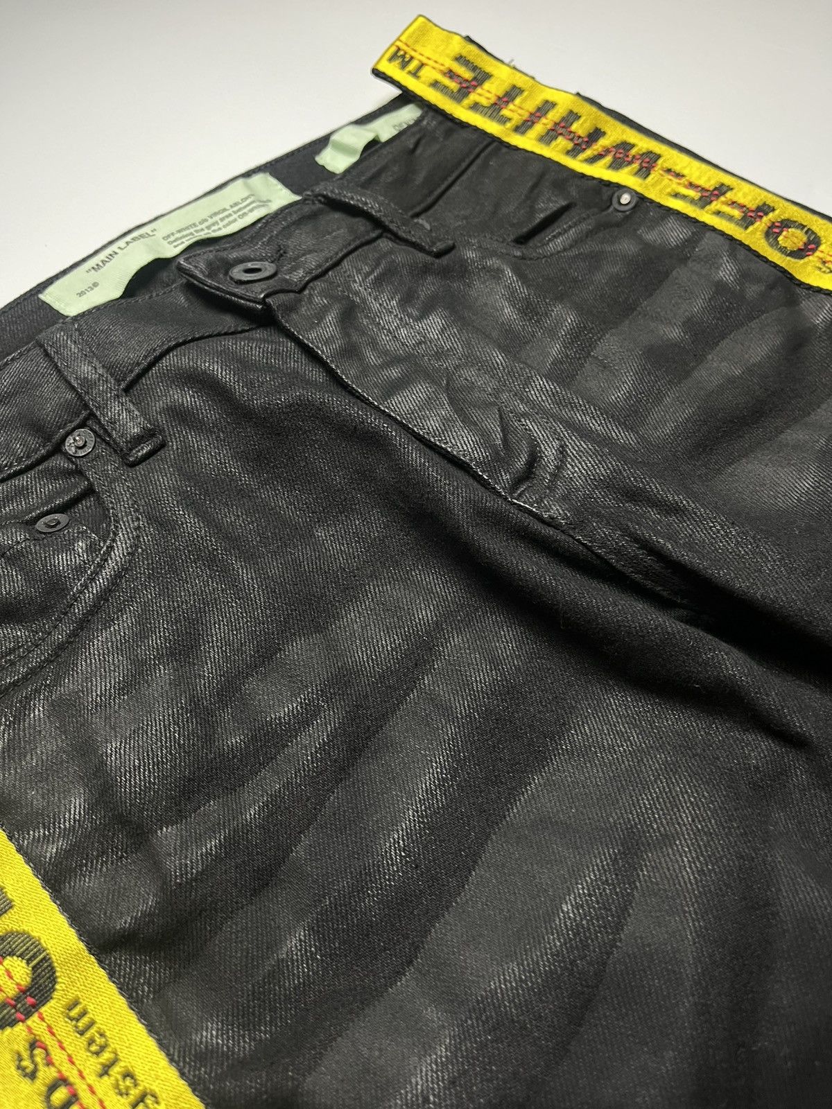 Off-White Off-White Virgil Abloh Era Waxed Jeans Industrial Stripe Size 26" / US 2 / IT 38 - 7 Thumbnail