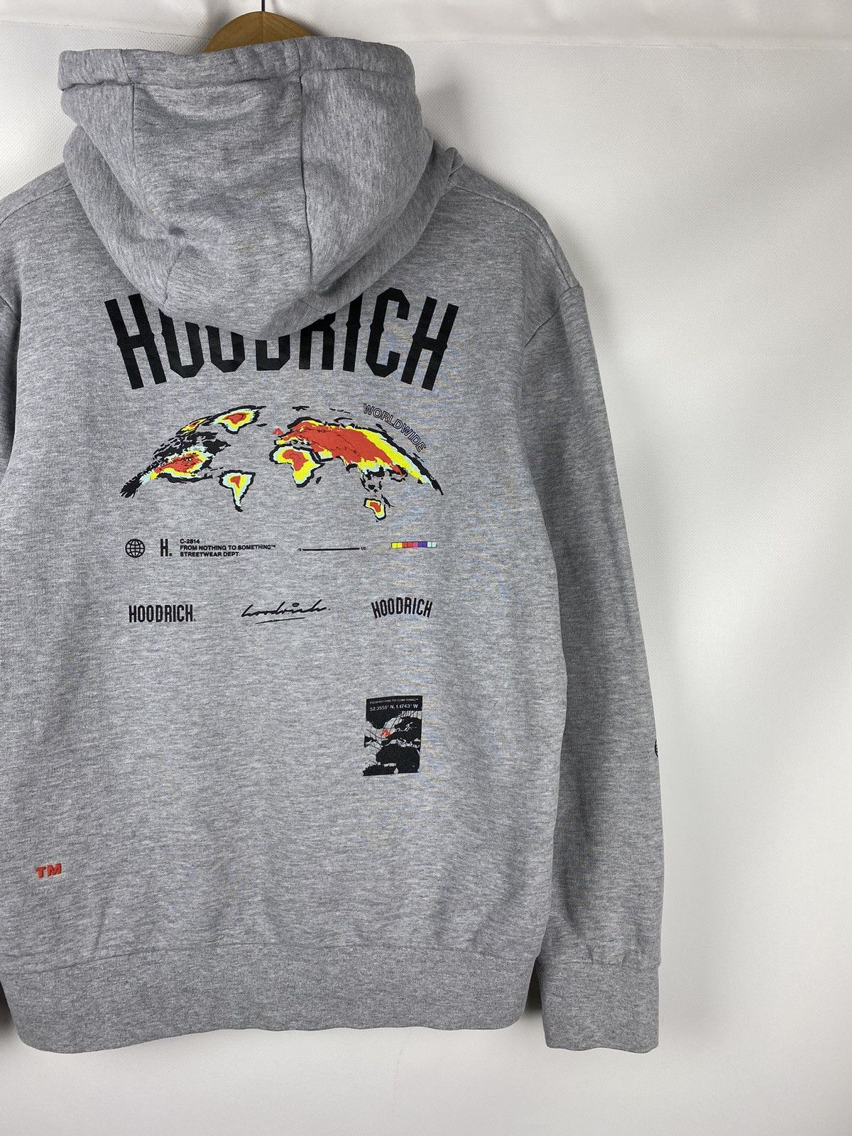 Japanese Brand Hoodrich men’s big logo hoodie pullover size M Size US M / EU 48-50 / 2 - 20 Thumbnail