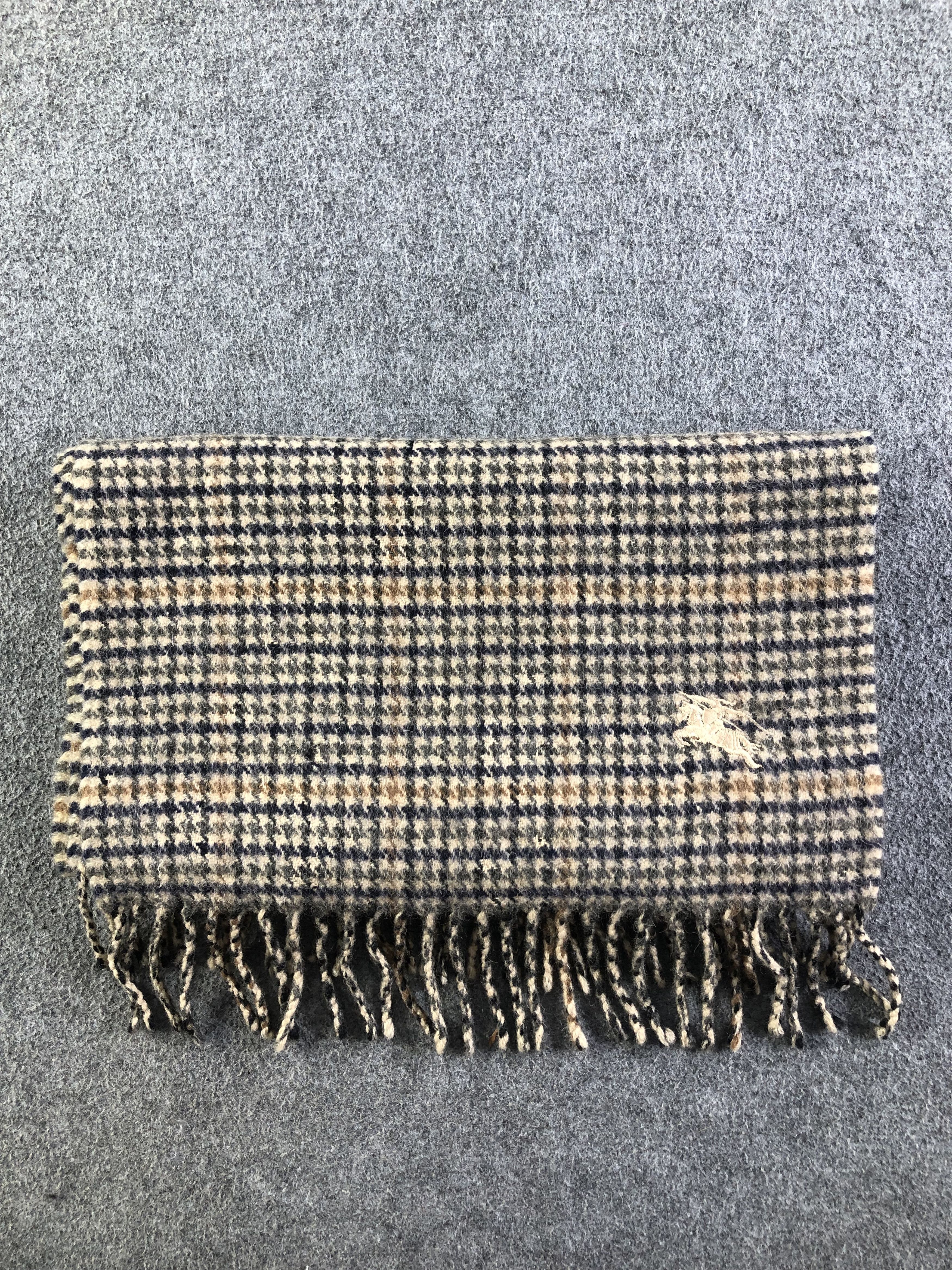 Burberry Burberry Wool Scarf / Muffler / Neckwear SS1306 Size ONE SIZE - 12 Thumbnail