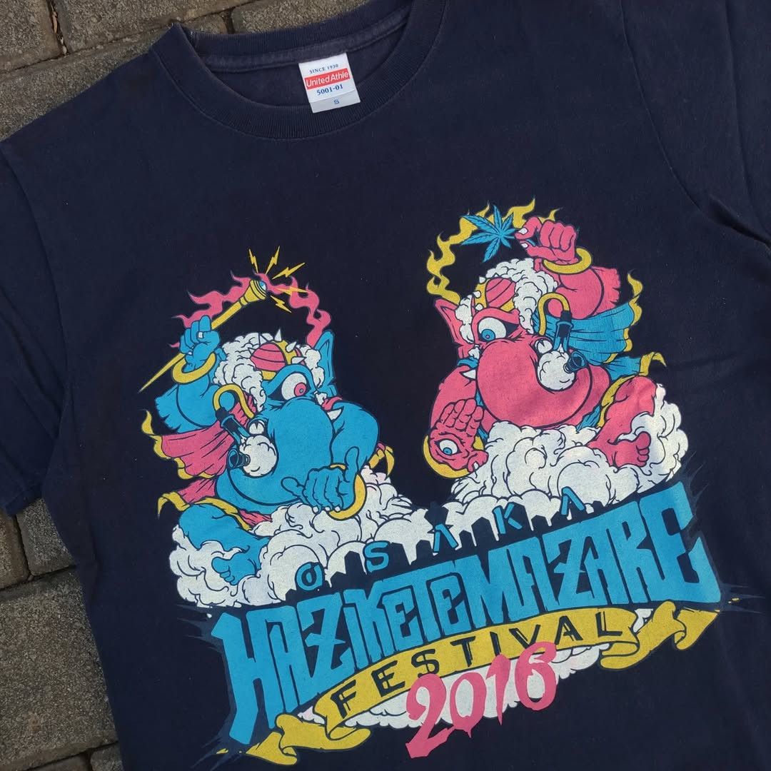 Band Tees Hey-Smith Festival 2016 Tee Size US S / EU 44-46 / 1 - 4 Thumbnail