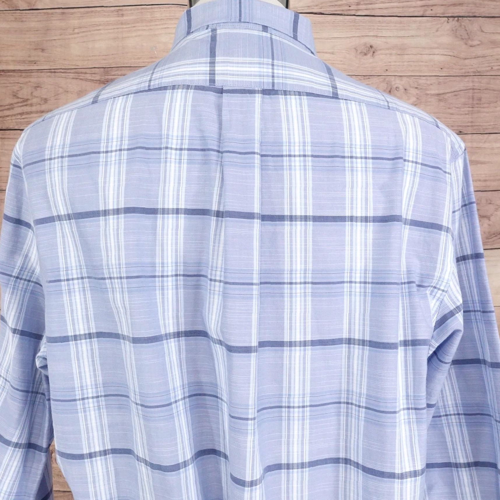 Van Heusen VAN HEUSEN Shirt Mens XL Blue Plaid Classic Fit Button Down Long Sleeve Casual Size US XL / EU 56 / 4 - 5 Thumbnail