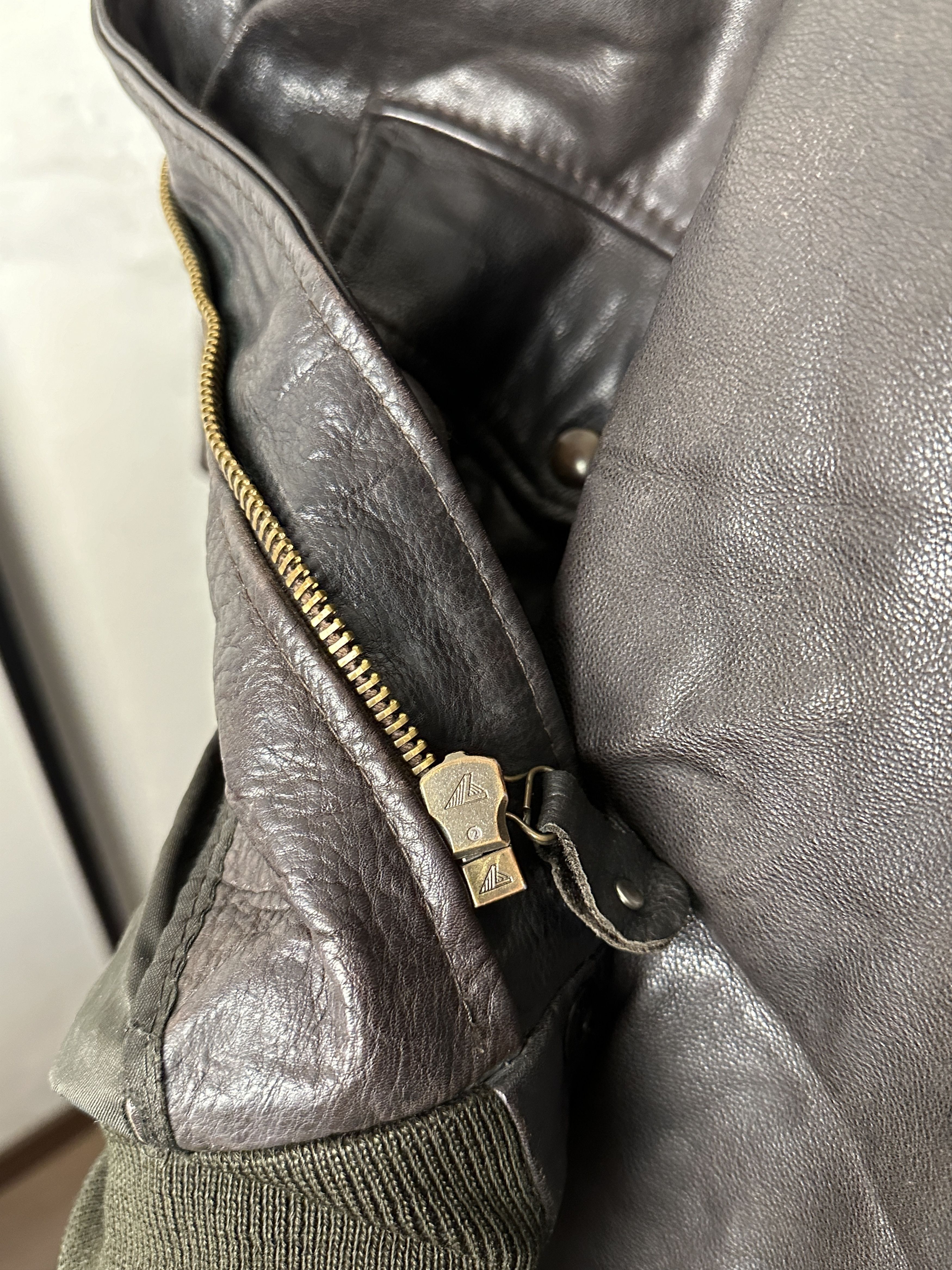 Genuine Leather Police Genuine Leather Chocolate Black Jacket Size US L / EU 52-54 / 3 - 9 Thumbnail