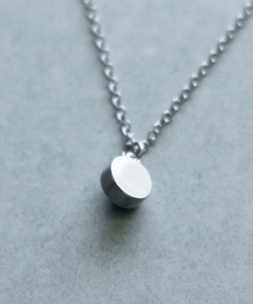 Number (N)ine LAST ONE! Number nine round logo stone charm necklace Size ONE SIZE - 5 Thumbnail