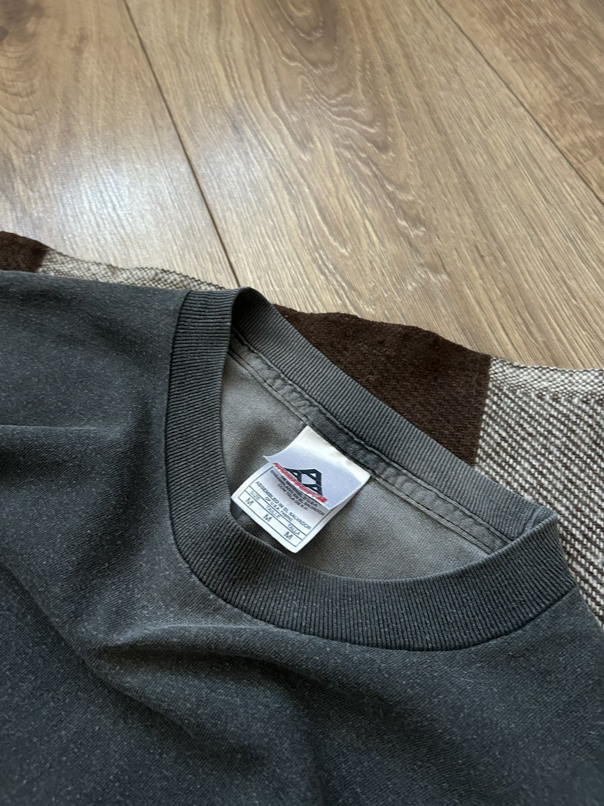 Anvil × Vintage Vintage PRS guitars Big logo washed grey faded shirt mens Size US S / EU 44-46 / 1 - 4 Thumbnail