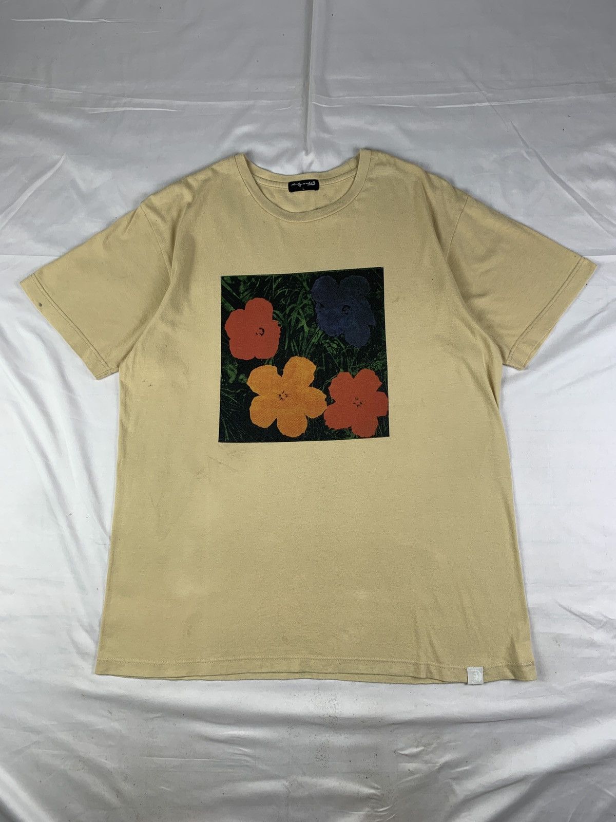Andy Warhol × Uniqlo Andy Warhol by Uniqlo Flower Icon Painting Art Beige Tee Size US L / EU 52-54 / 3 - 1 Thumbnail
